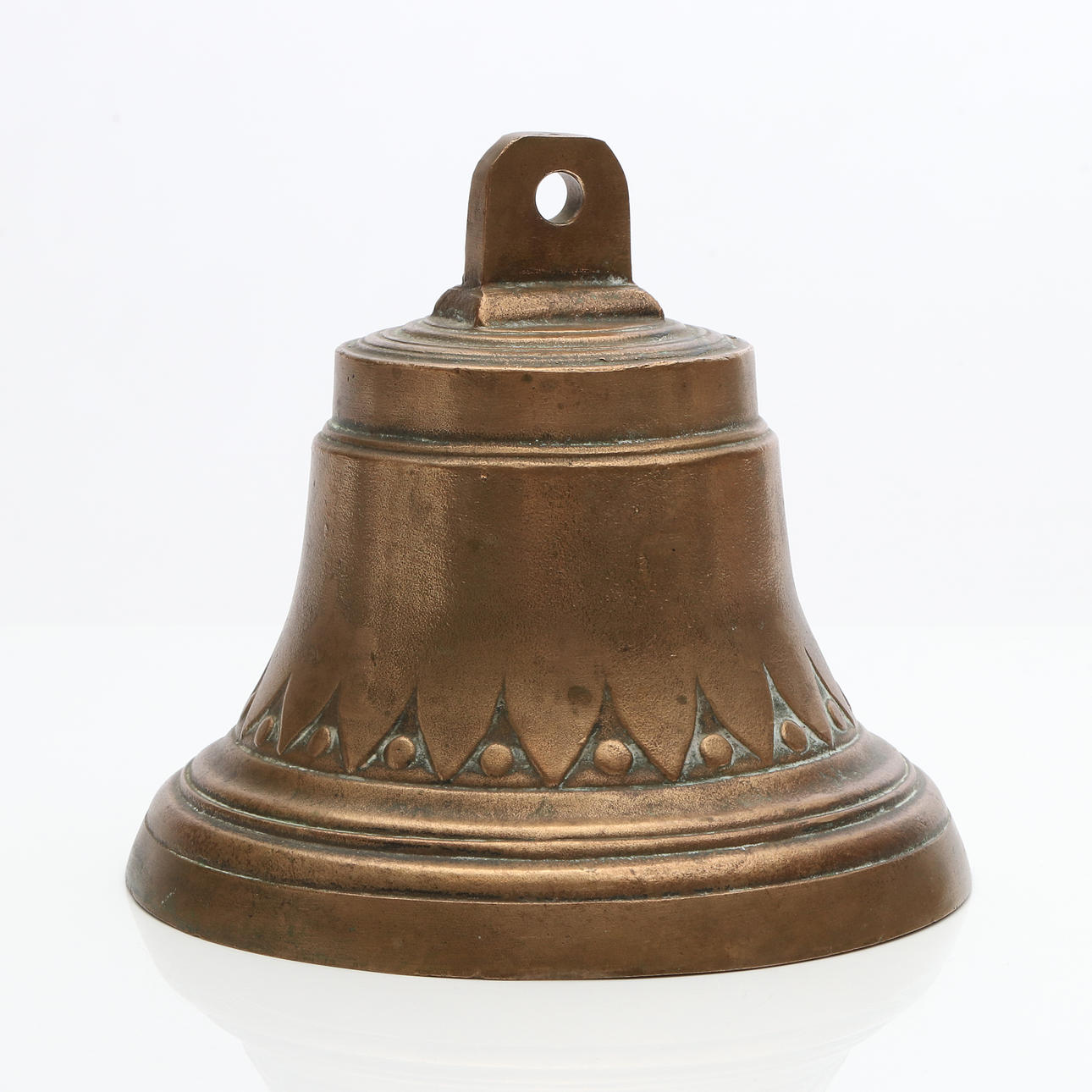 WEIDEGLOCKE. Bronze/Erz. 20. Jahrhundert.