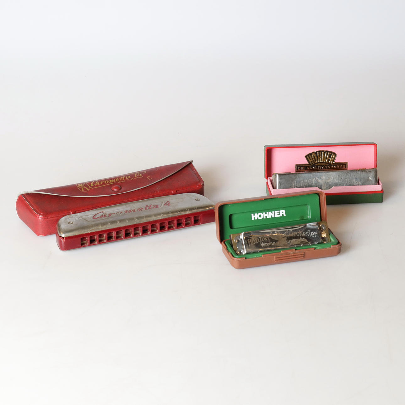 A German harmonica by M. Hohner, 20th century.
