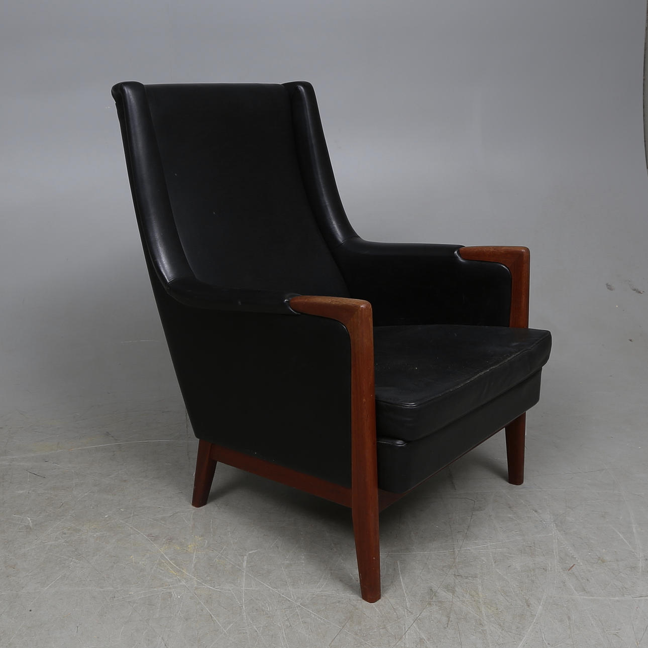 FÅTÖLJ, "F122", Karl-Erik Ekselius, JO Carlsson, Vetlanda, 1900-talets andra hälft.