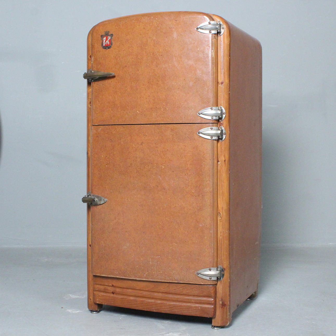 1930s refrigerator.