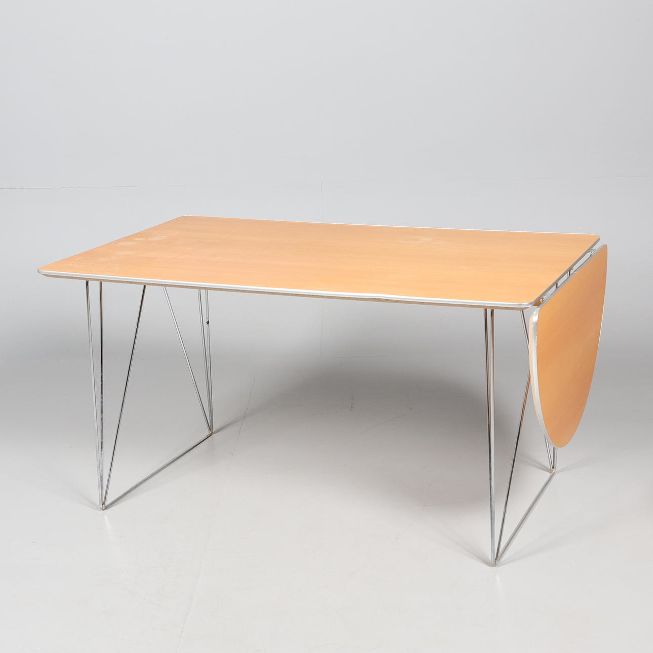 BORD, Gangsø Møbler A/S, Danmark.