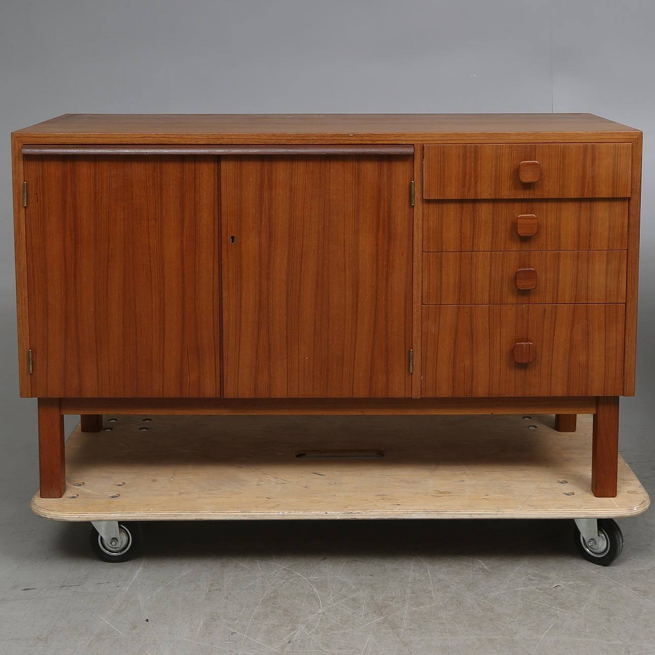 SIDEBOARD, 1950/60-tal.