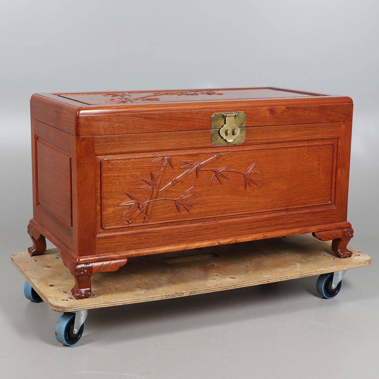 A MODERN ORIENTAL EXPORT CAMPHORWOOD TRUNK.
