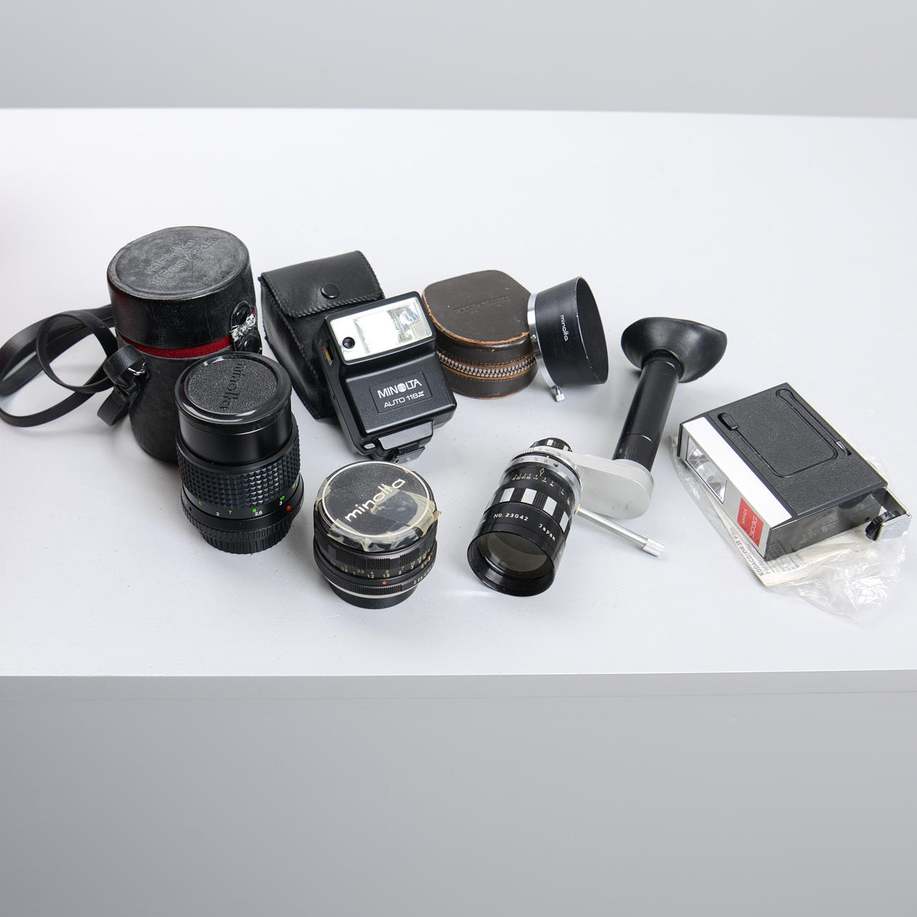 CÁMARAS 3 PIEZAS MINOLTA, analógicas.