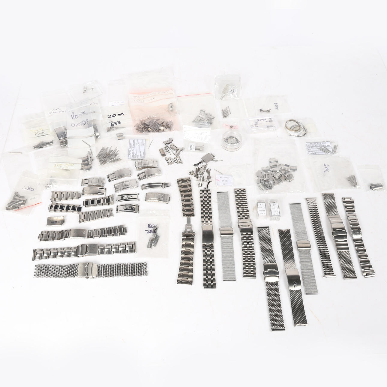 EN SAMLING KLOCKARMBAND OCH DELAR (ANTAL).