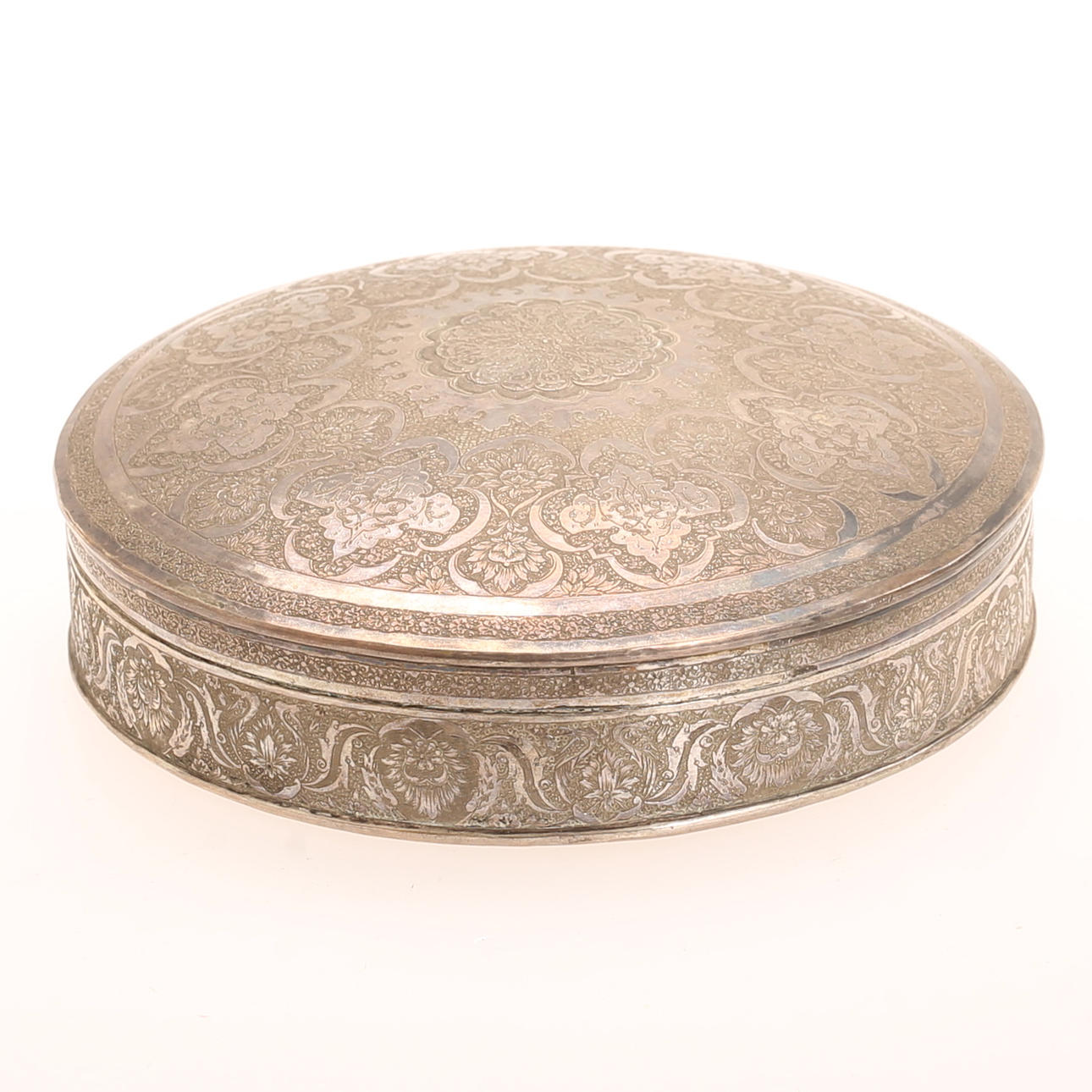 A silver box, Persian 20th century.