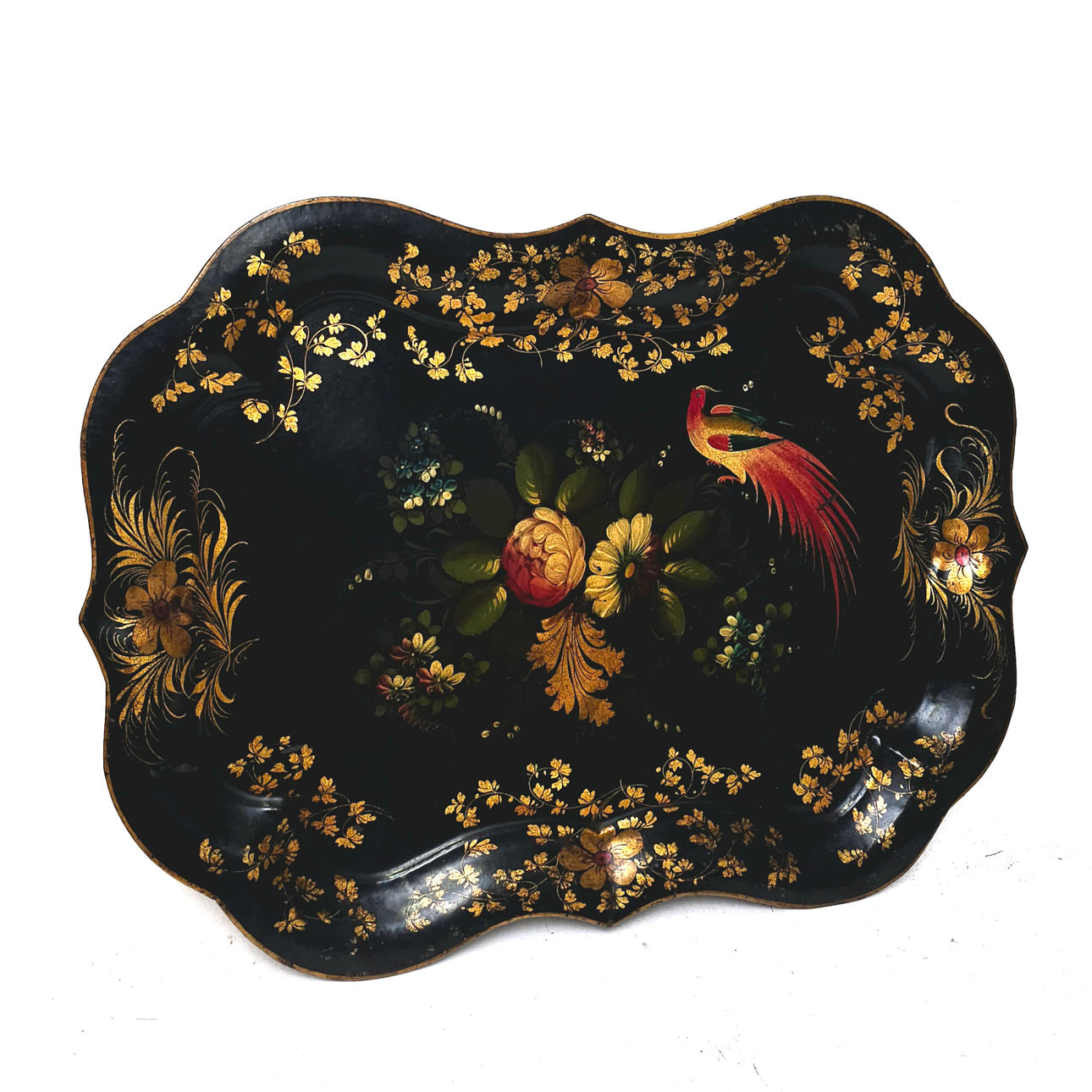 ISO MESSINKIALUSTA. ELIZABETHANIN AIKAKAUSI.