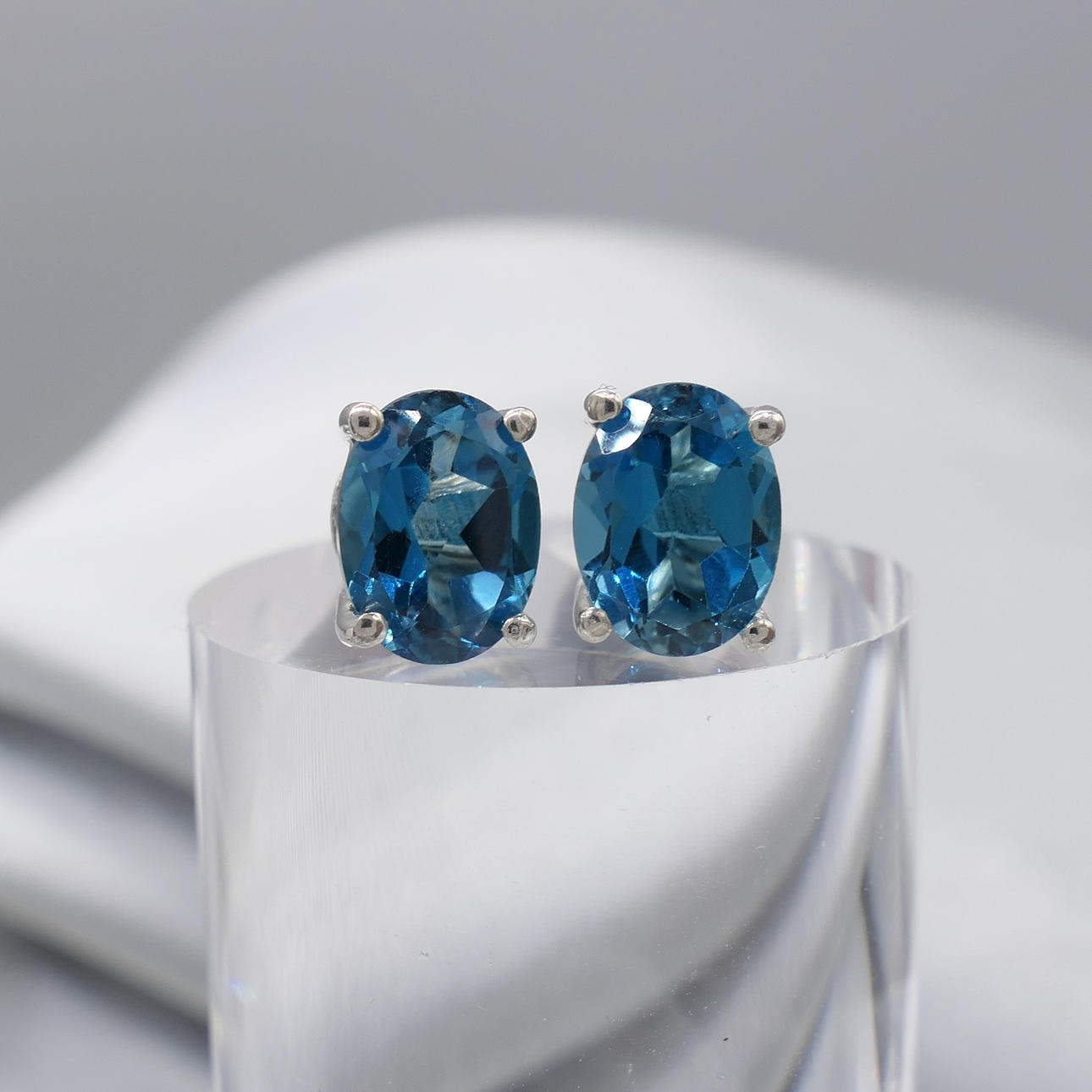 LONDON BLUE TOPAZ stud earrings.