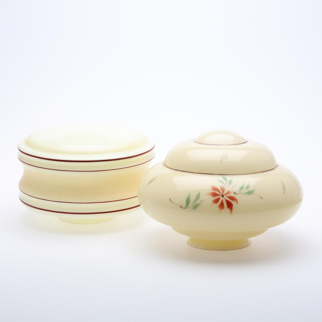 LAMP CUPS, glass 2 pcs 30/40's.