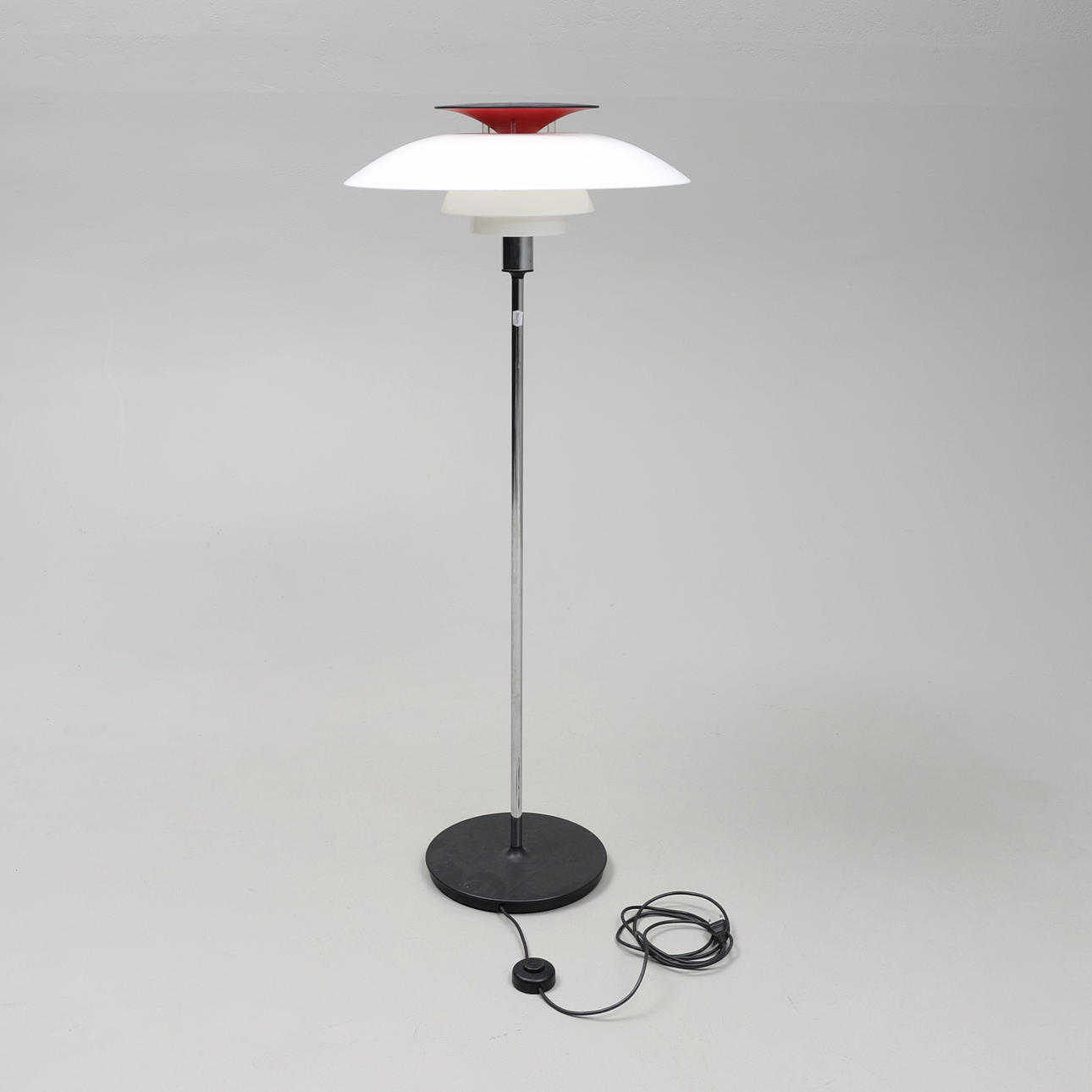 LUIS POULSEN. Lámpara de pie, PH-80.