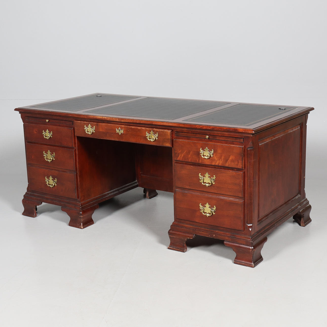 SKRIVEBORD, engelsk stil, Kincaid.