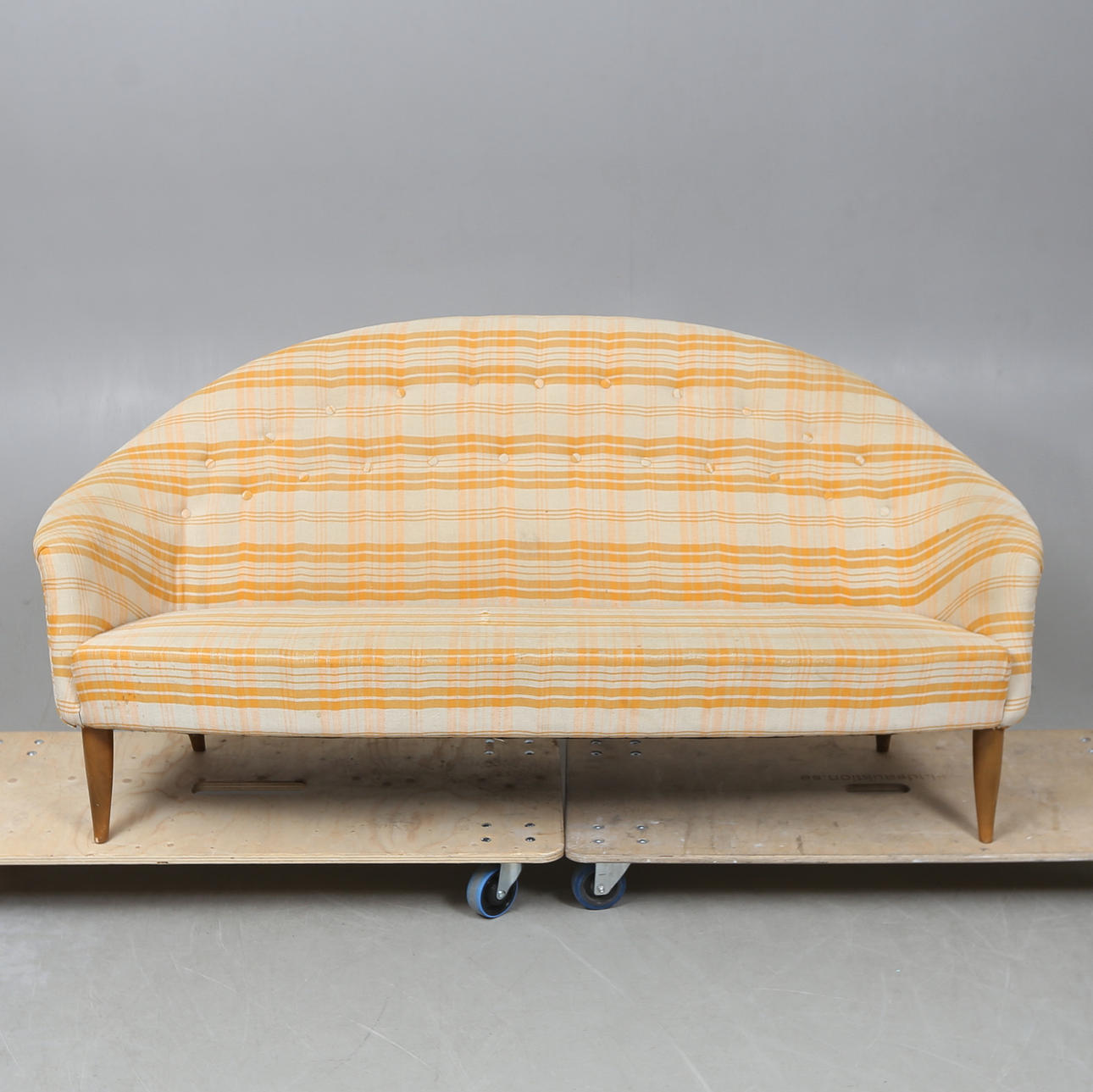 KERSTIN HÖRLIN-HOLMQUIST. Soffa, "Paradiset".