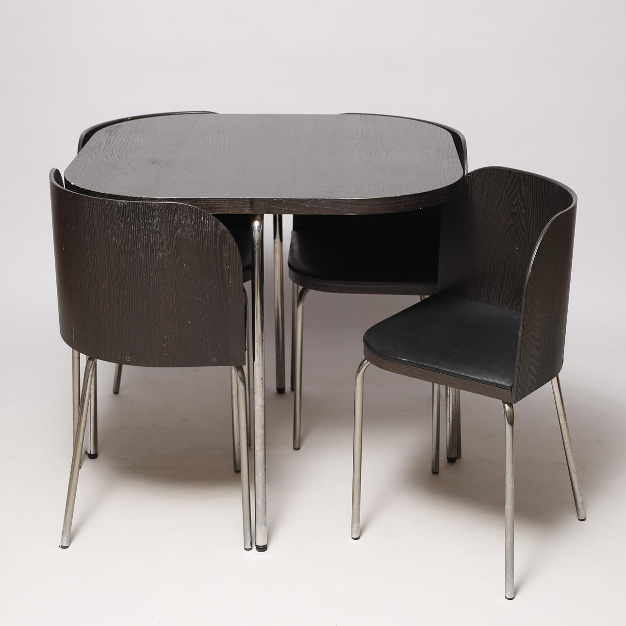 SPISGRUPPE, "Fusion", IKEA, sortmalet med krom ben. (5).