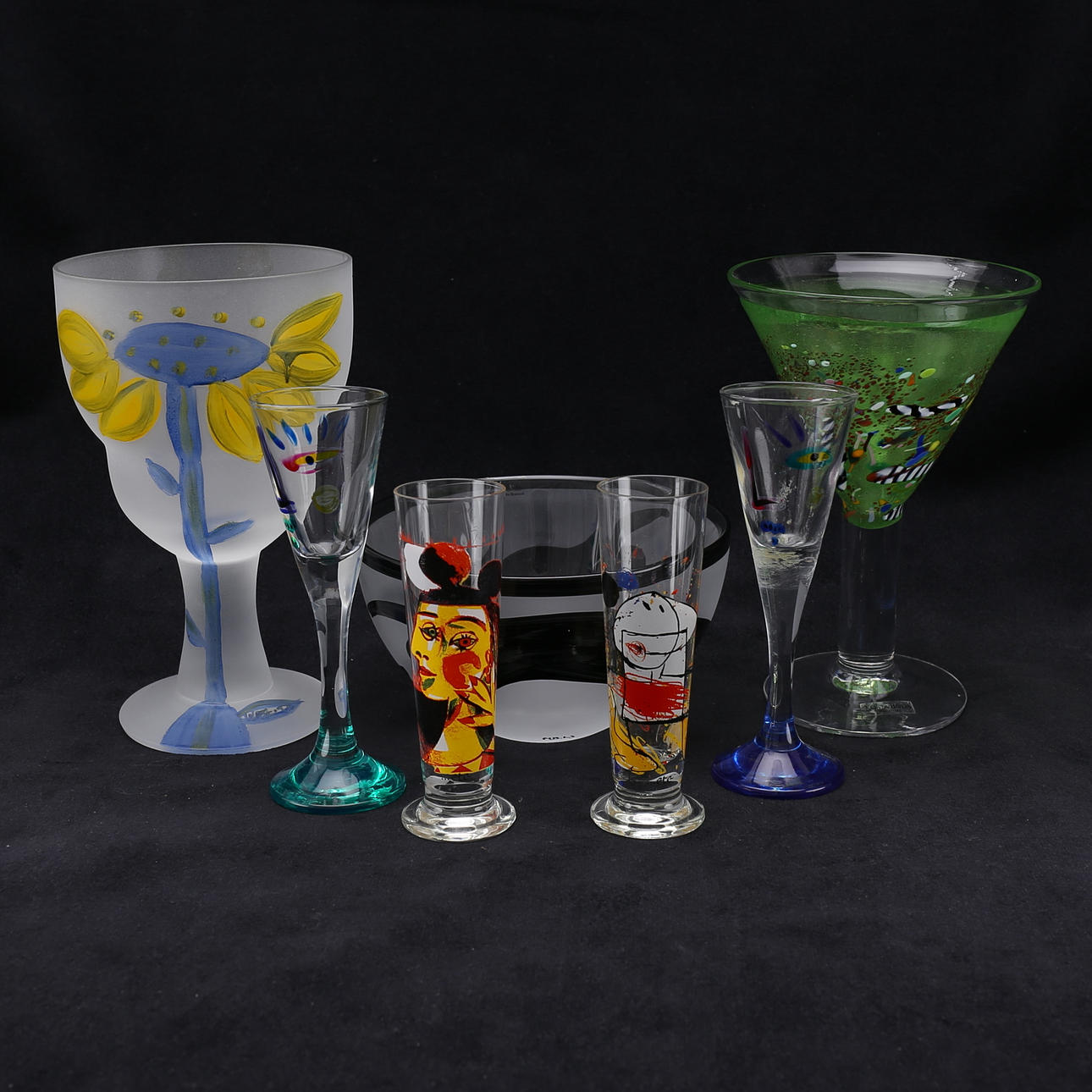 KONSTGLAS, 7 delar.