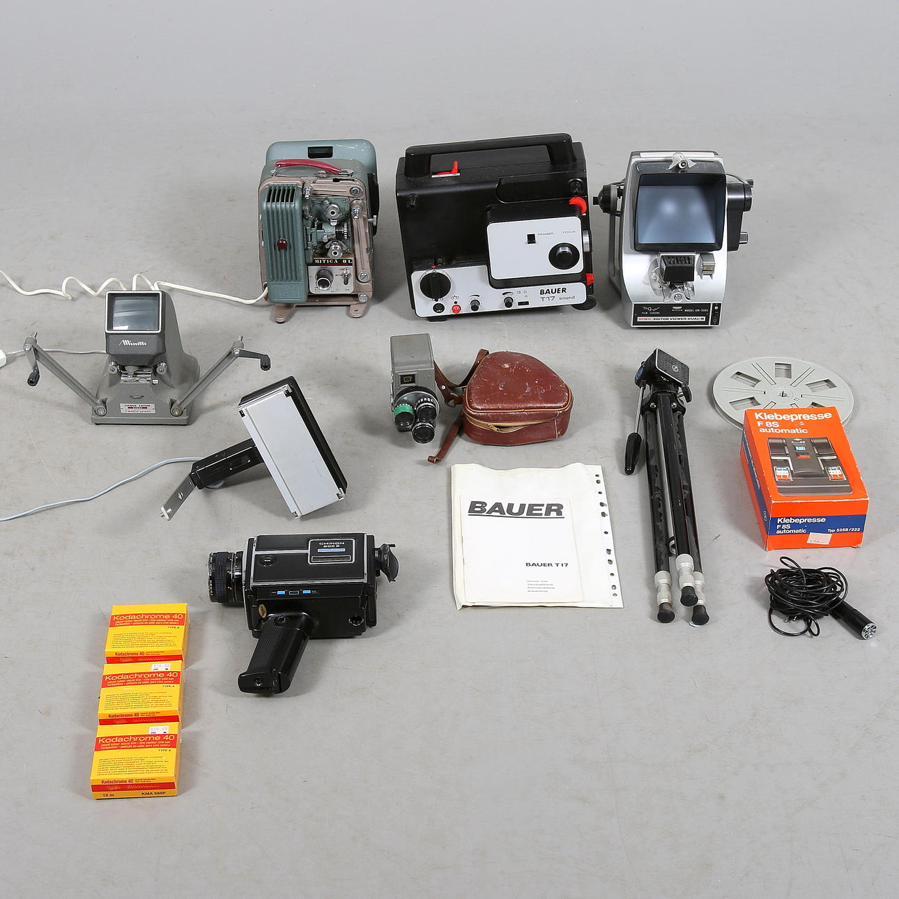 FILMKAMEROR, PROJEKTORER och div UTRUSTNING. MITICA 8L Bell & Köon. Chinon 605-S. Crown 8-T3. Japan.