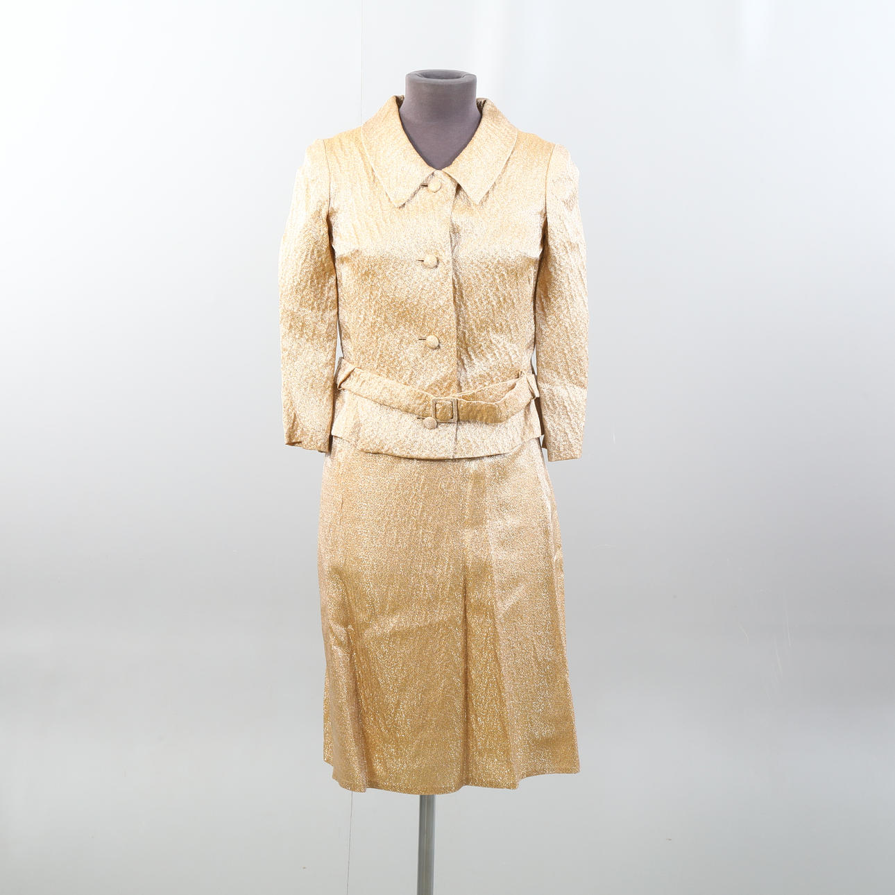 KOSTYM, 2 delar, Kaisu Heikkilä, Finland.