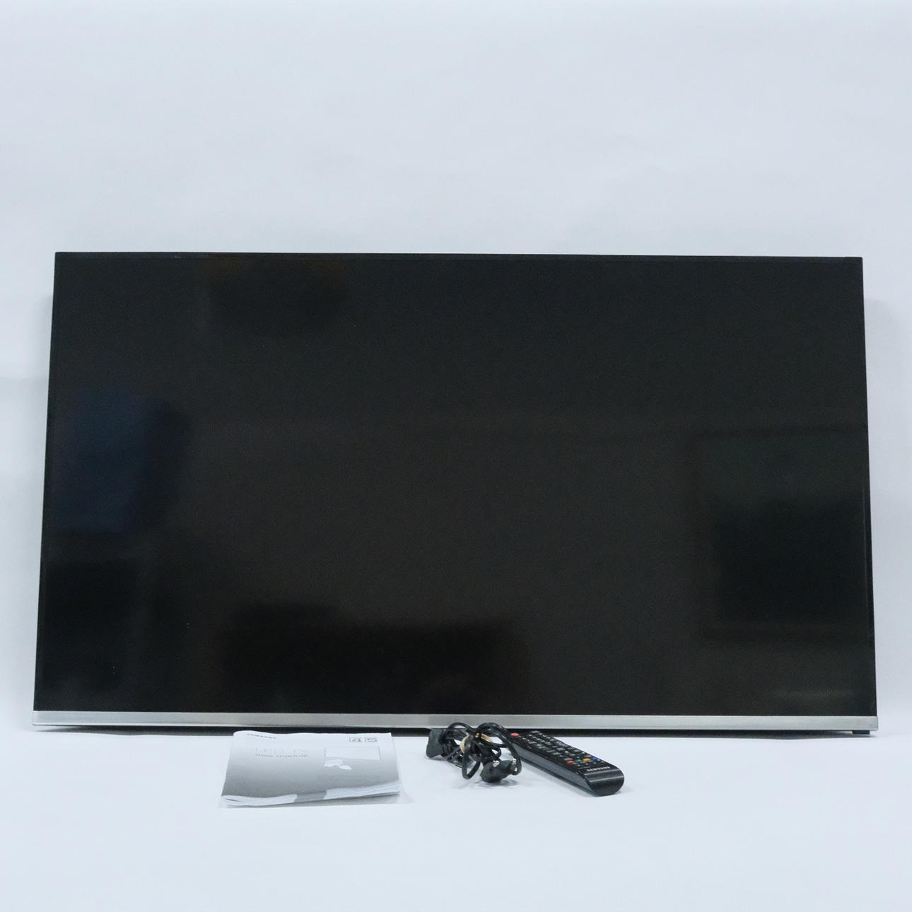 SAMSUNG. TV-APPARAT 40 TUM.