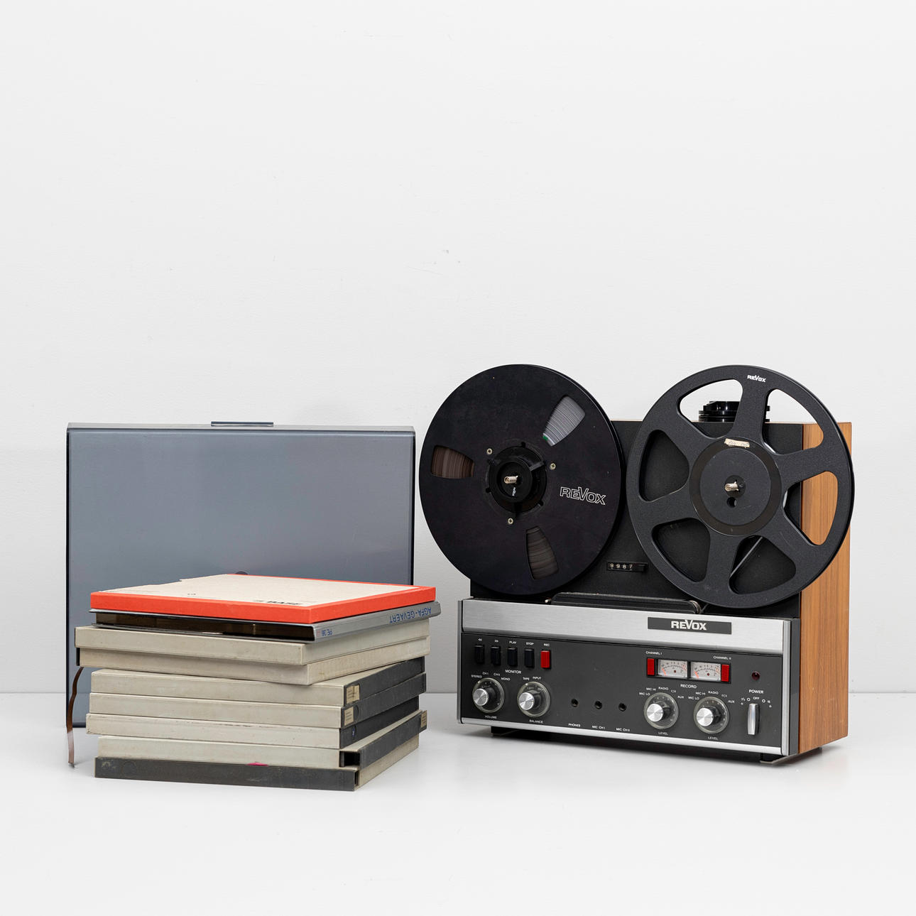 ROLLER TAPE RECORDER, REVOX.