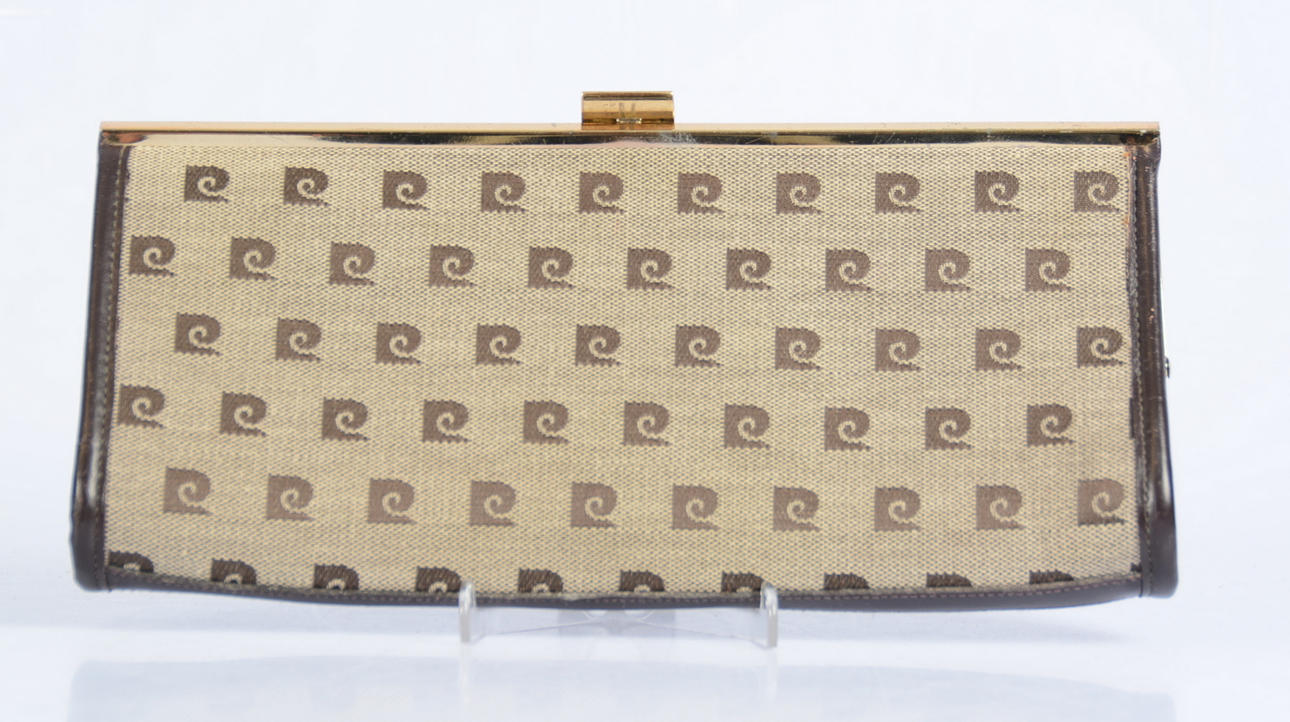 KUVERTVÄSKA, Pierre Cardin.