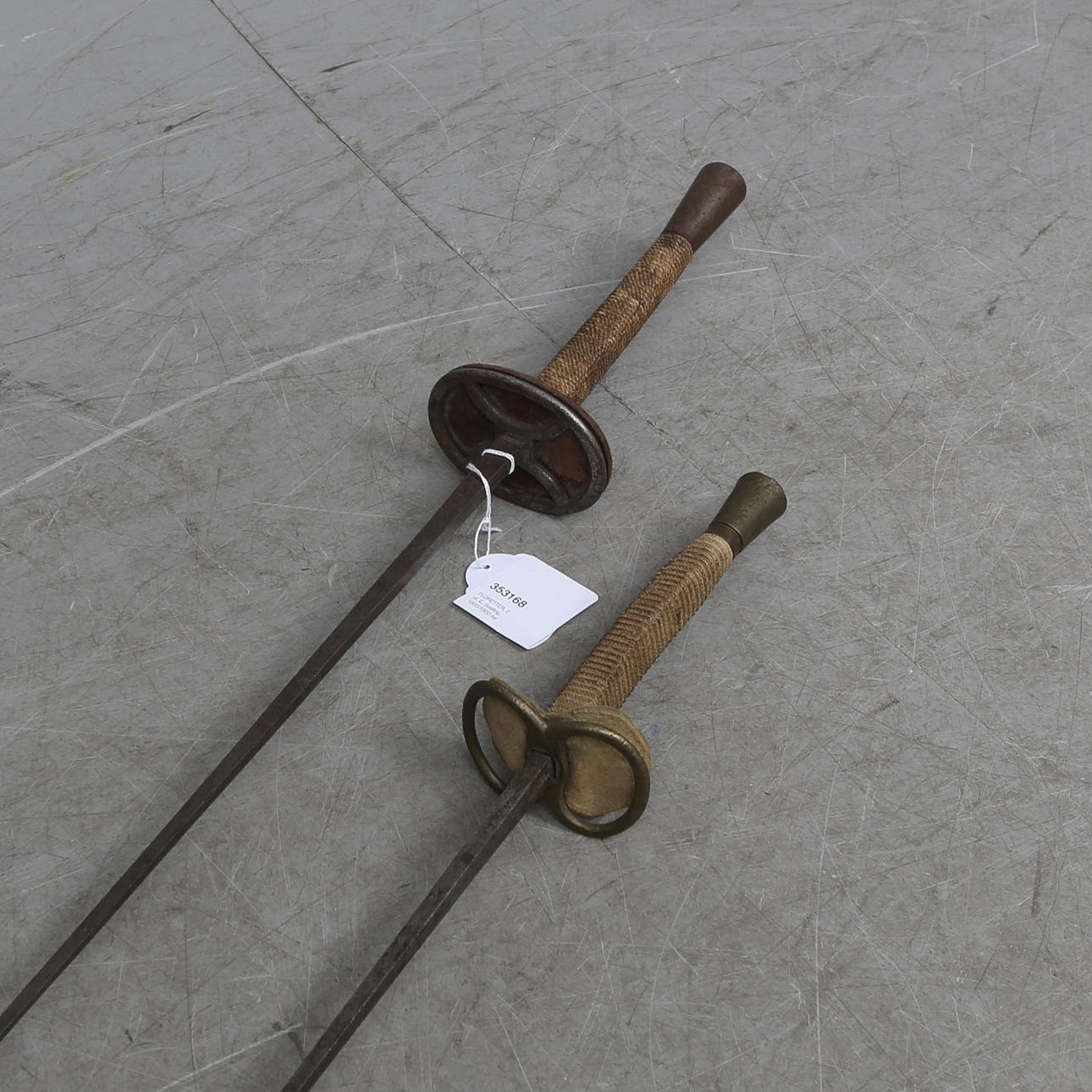 FLORETTER, 2 st, E. Svalling, 1800/1900-tal.