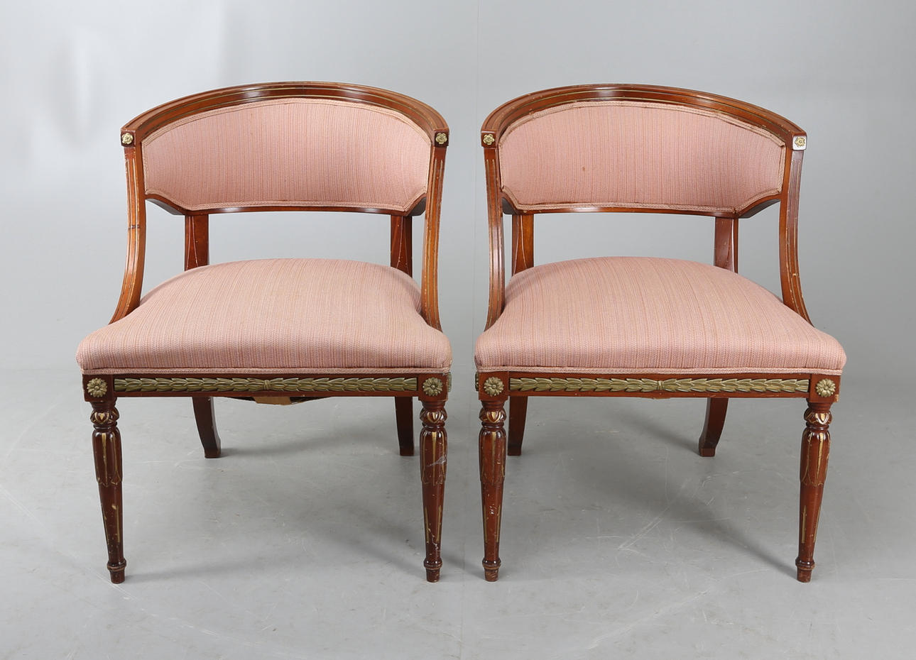 BALJFÅTÖLJER, 1 par, gustaviansk stil, 1900-tal.