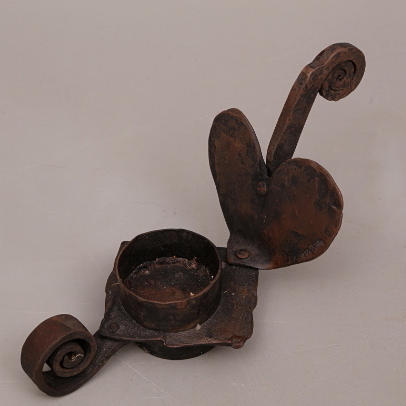 EBBE SJÖLIN. LJUSSTAKE, smide järn, stämplad Ebbe Sjölin.