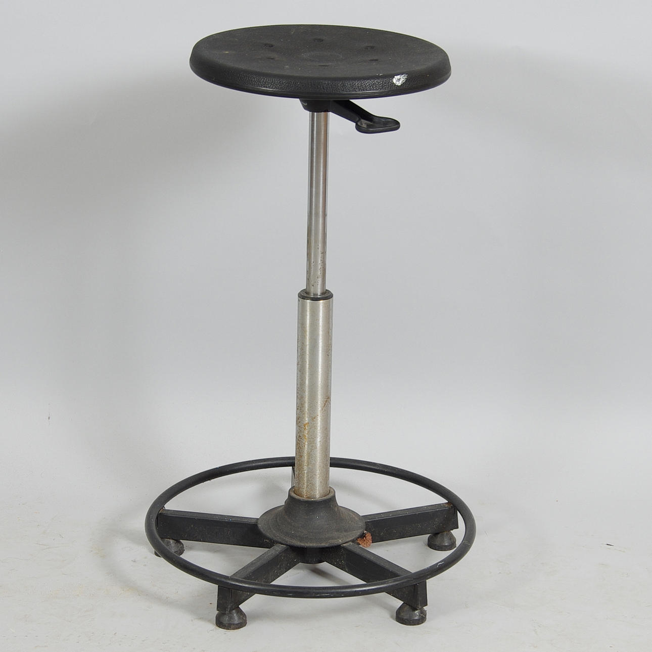 ARBETSPALL, höj och sänkbar.