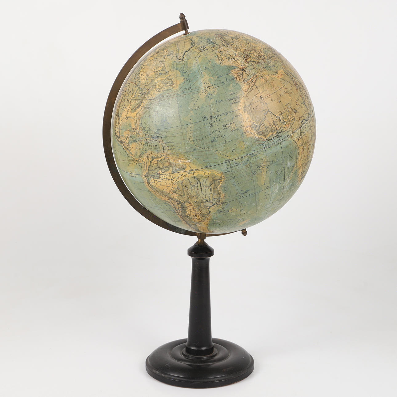 GLOBE, ”Kuhnertin psyykkisCalischererdGlobus”, Otto Börner, Leipzig.