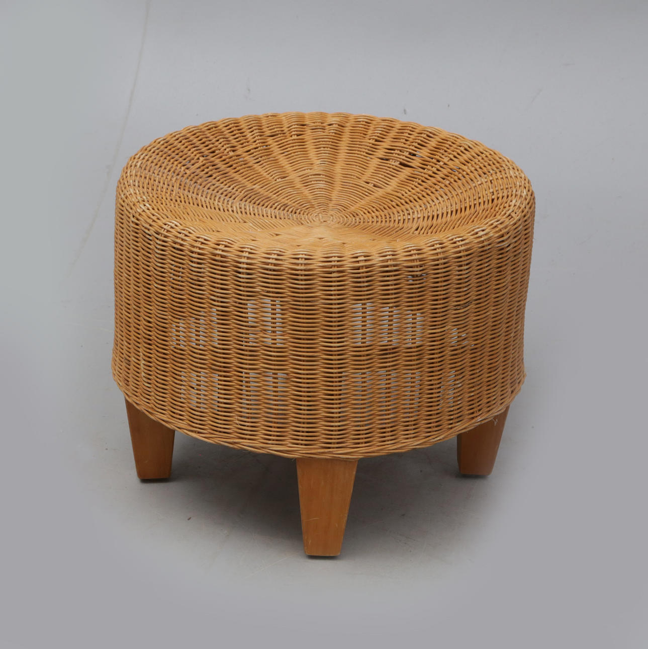 BORD/FOTPALL, rotting.