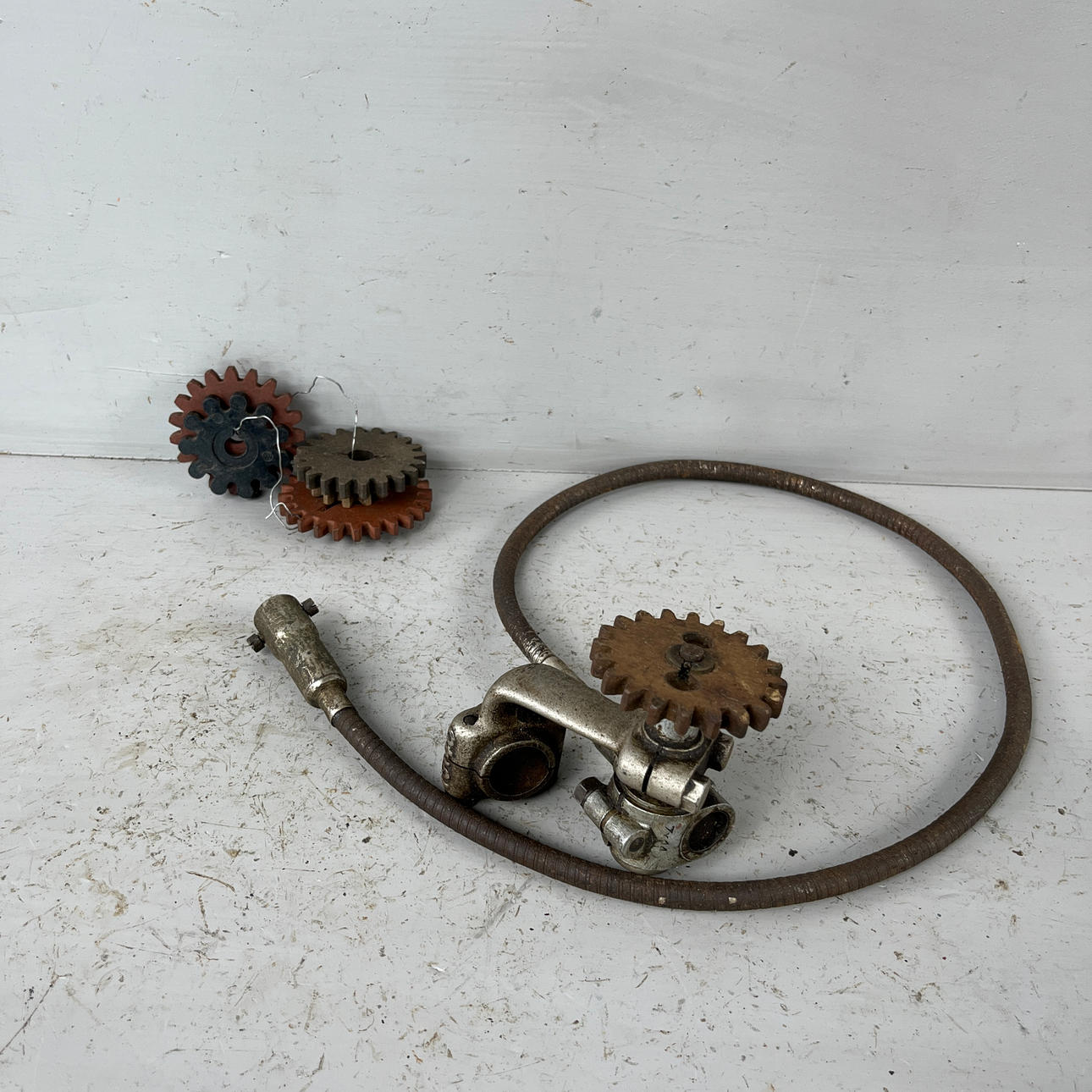 HASTIGHETSMÄTARDRIVNING och delar 1920-tal.