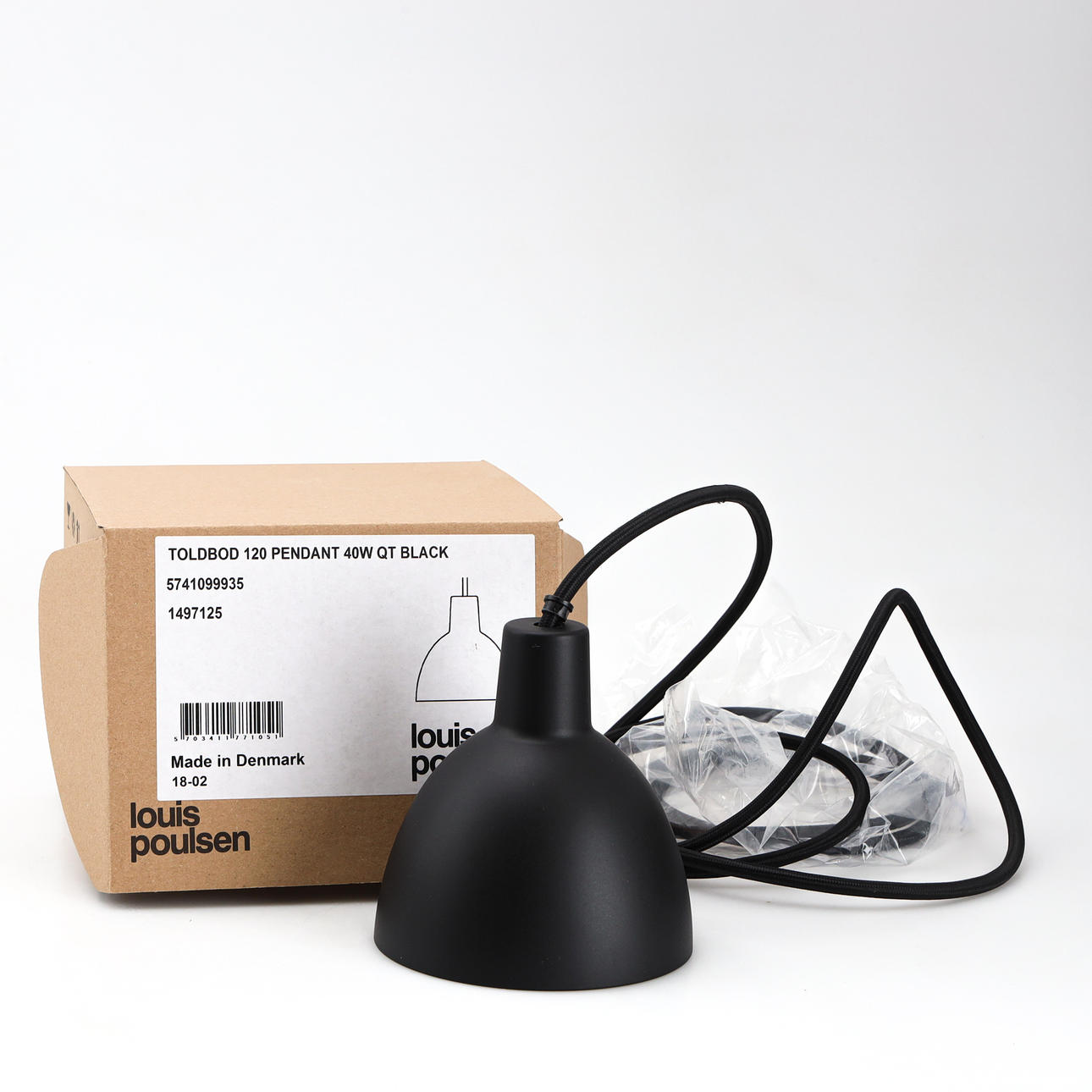 LOUIS POULSEN, „Toldbod 120", loftslampe.