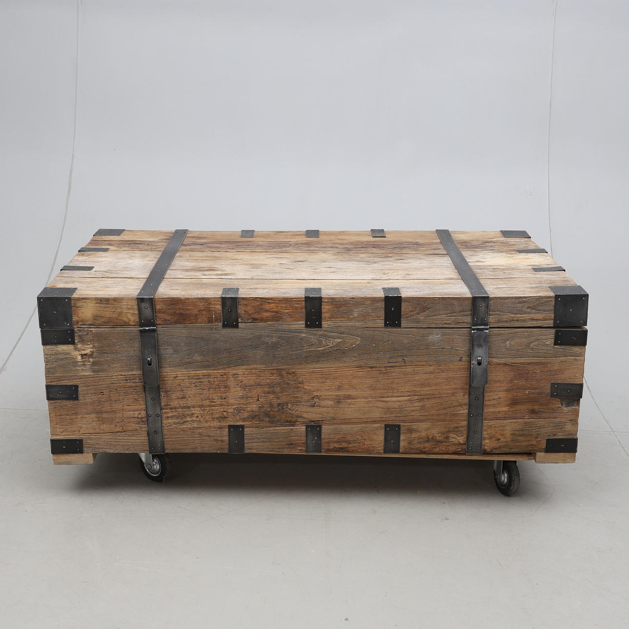 SOFABORD/KISTE, moderne.