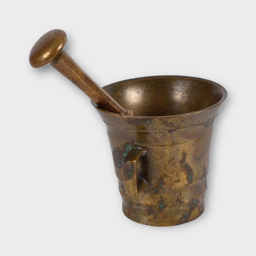 MORTEL, malm, tidigt 1900-tal.