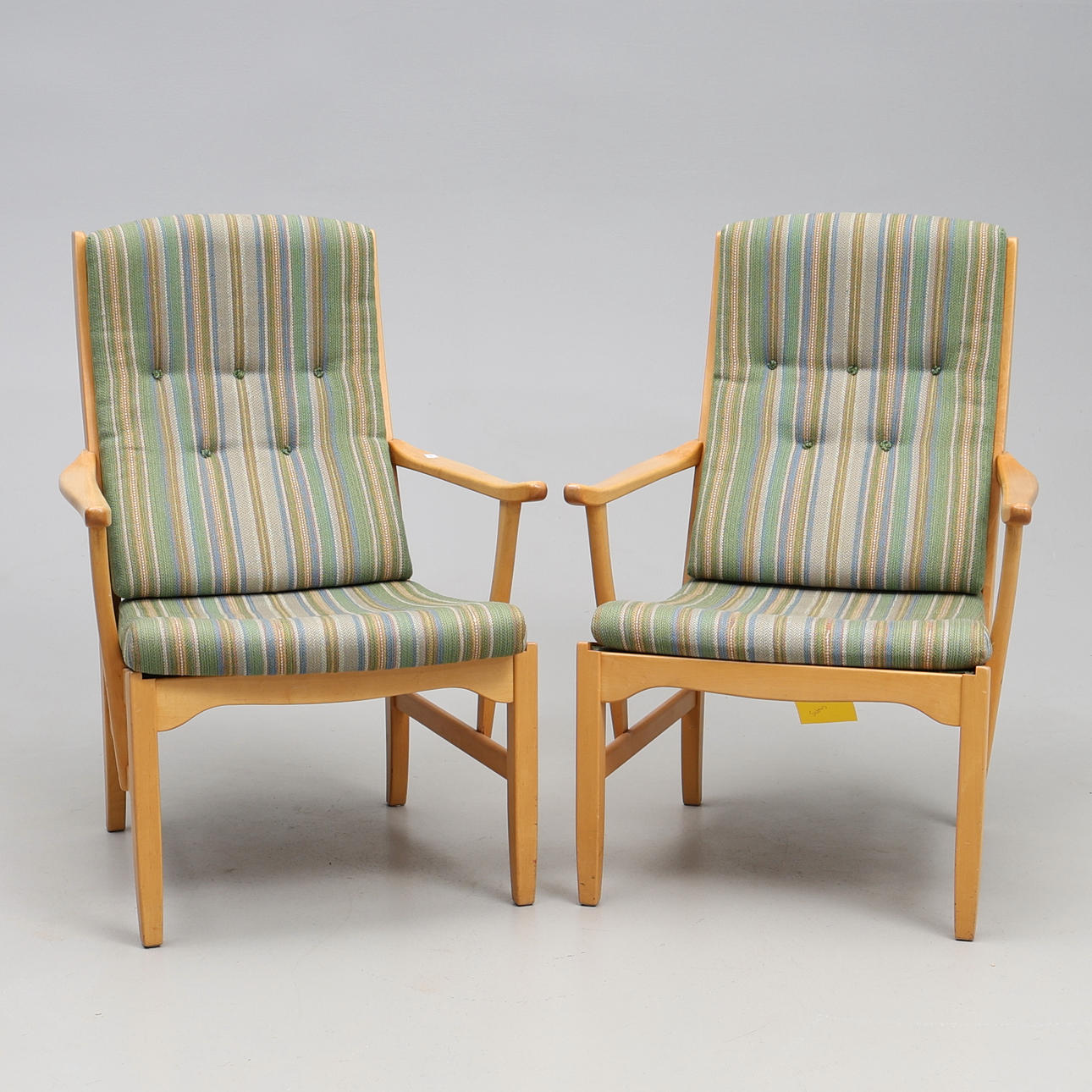 CARL MALMSTEN FÅTÖLJ, 2 st "Ulfåsa".