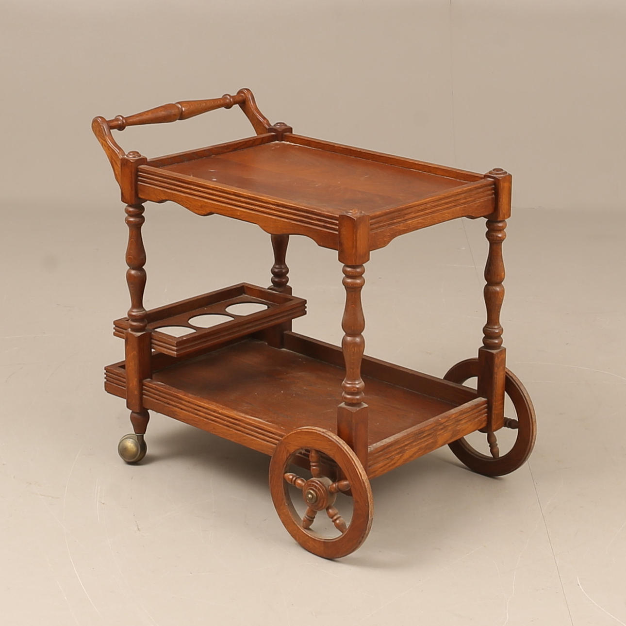 SERVERINGSVAGN, ek, 1900-tal.