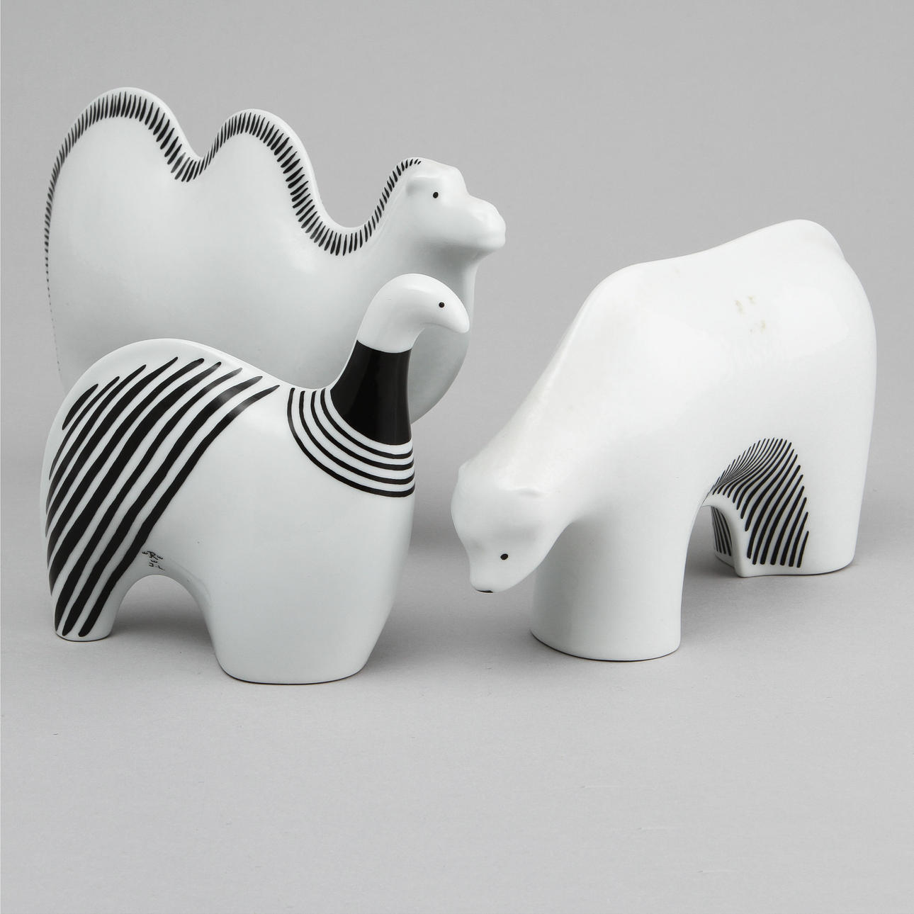 FIGURINER, 3 st, porslin, Jackie Lynd, Rörstrand, signerade.