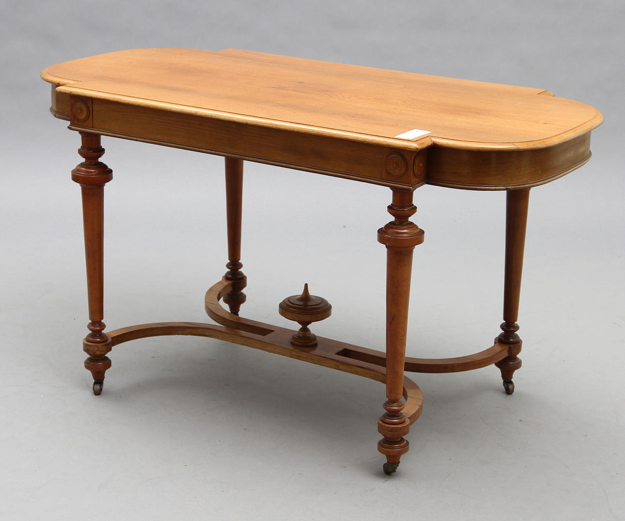 BORD, nyrenässans, 1800/1900-tal.