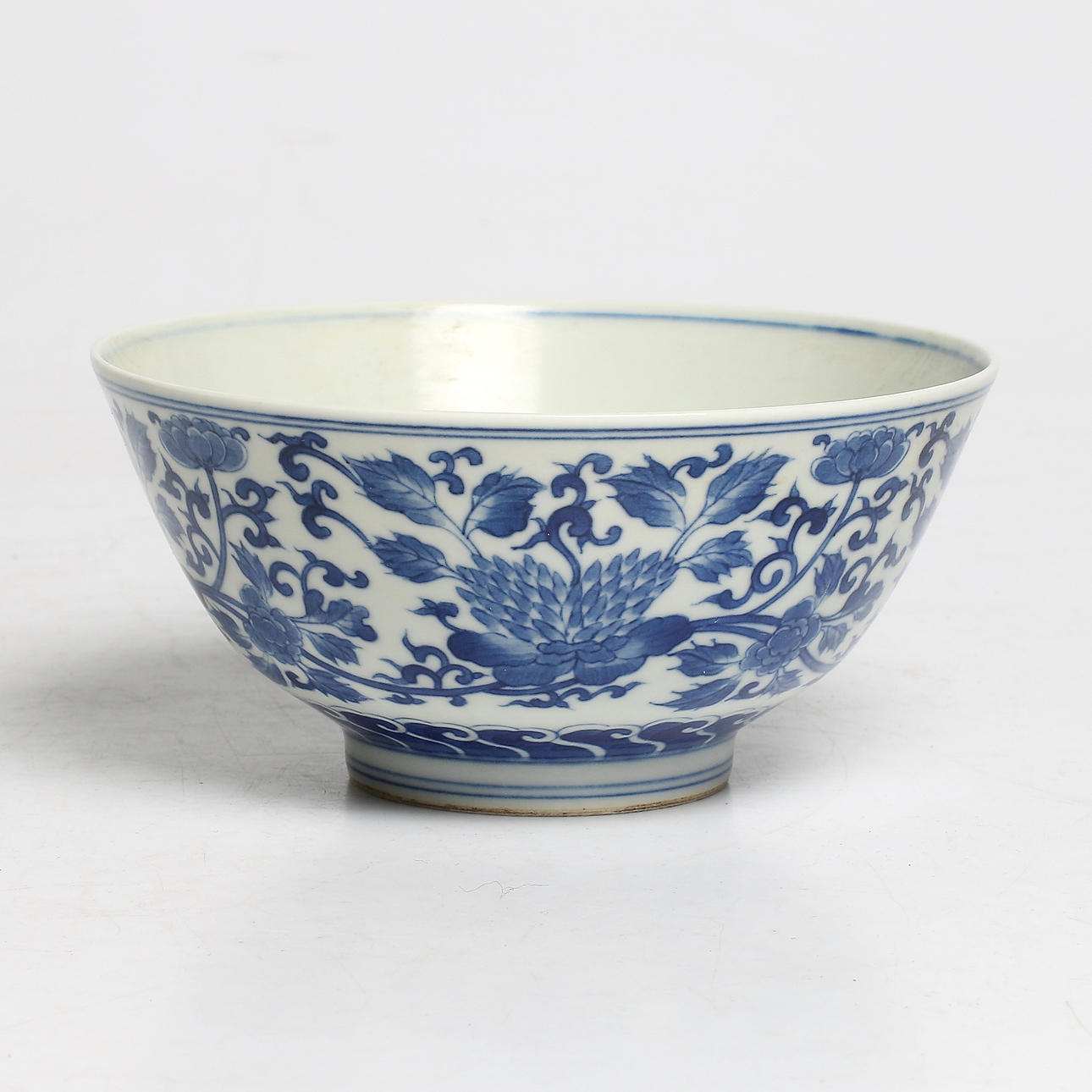 SKÅL, porslin, märkt Kang Xi, Kina, 1800-tal.