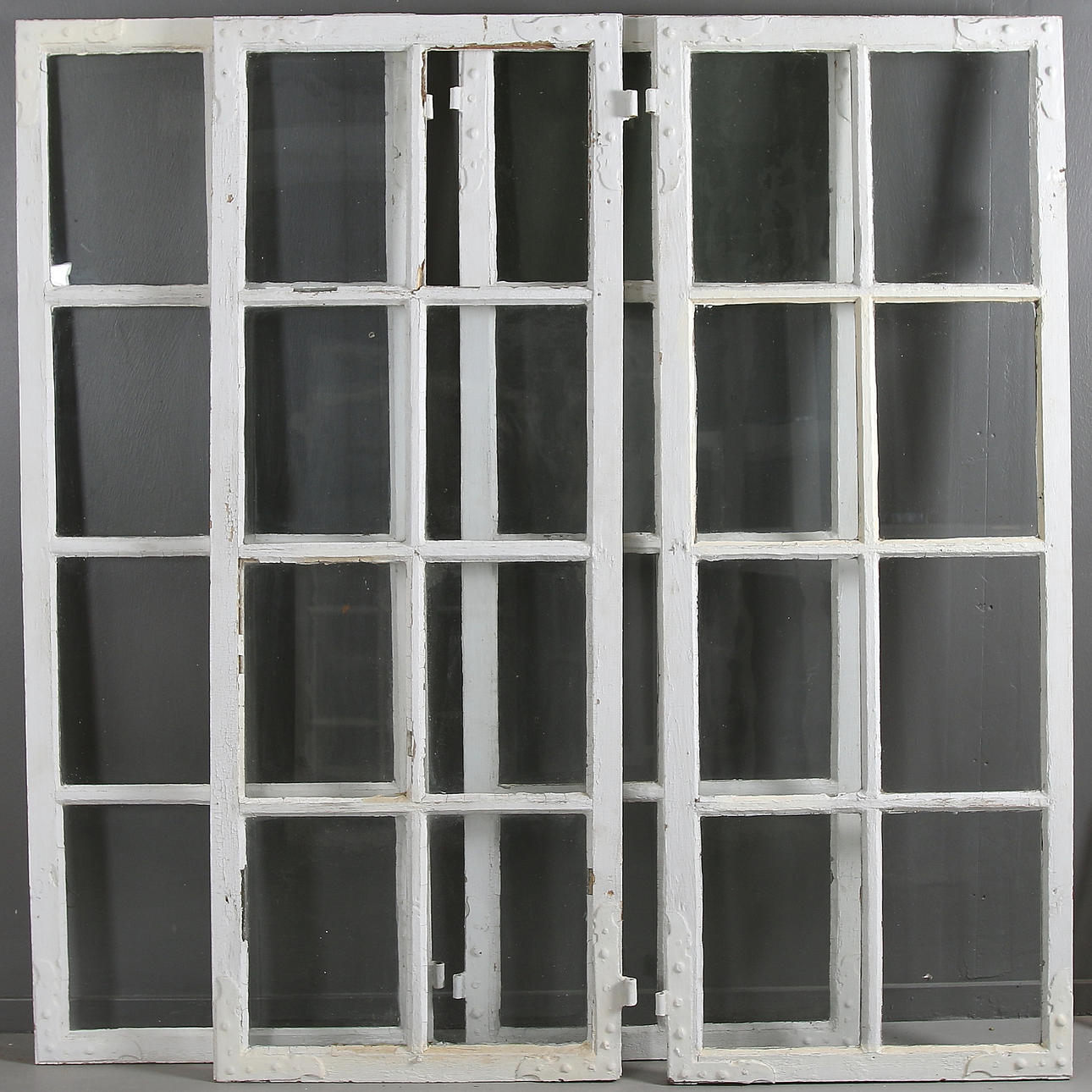 FÖNSTER 4 st, spröjsade, munblåst glas, proviniens Sparreholms slott, 1700-tal.