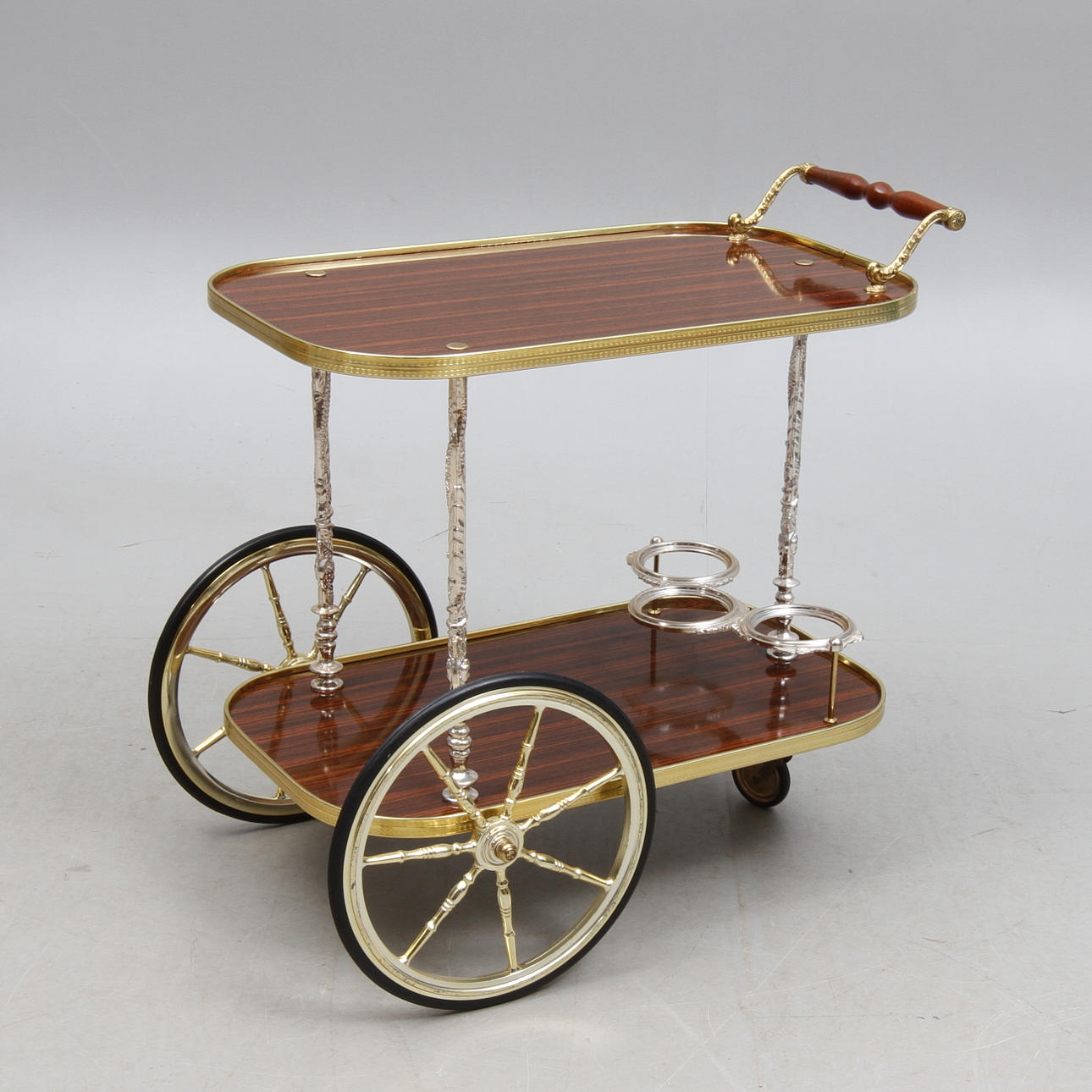 SERVERINGSVAGN, Italien, 1900-talets andra hälft.