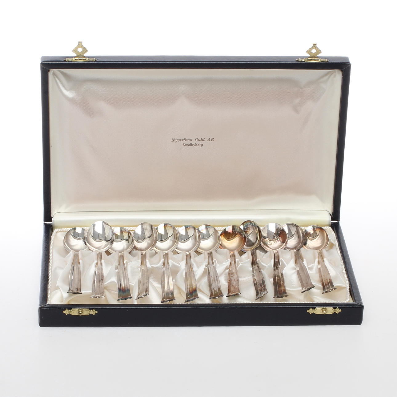 KAFFESKEDAR, 12 st, silver, "Birgitta" MGAB.