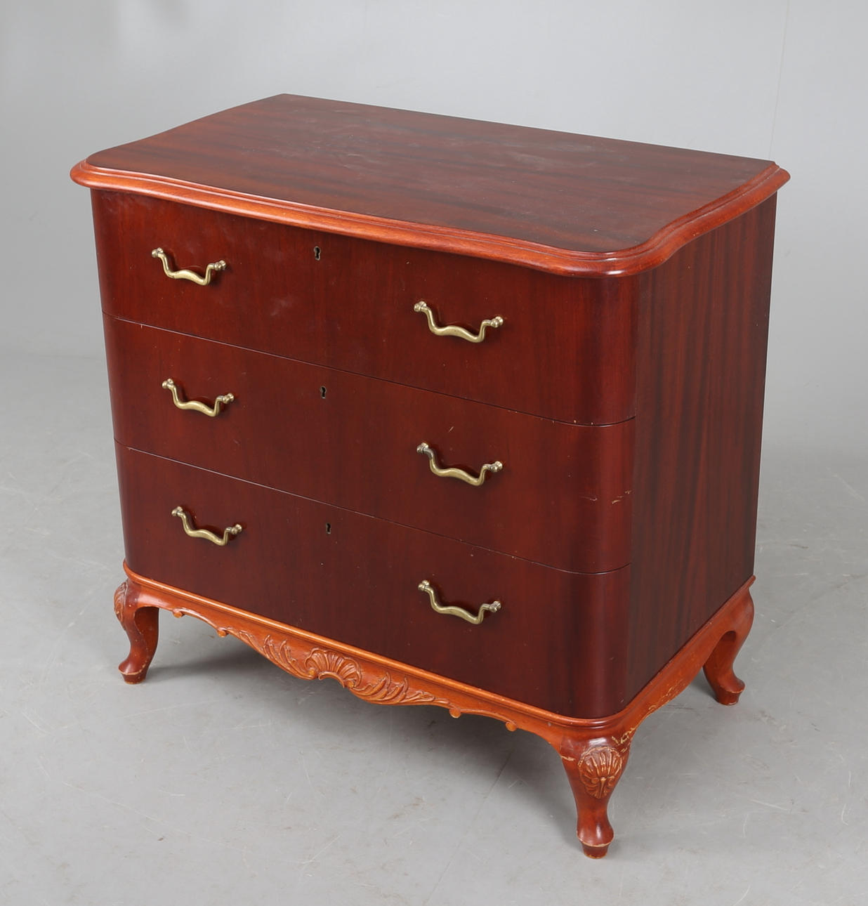 BYRÅ, rokokostil, 1900-talets senare hälft.