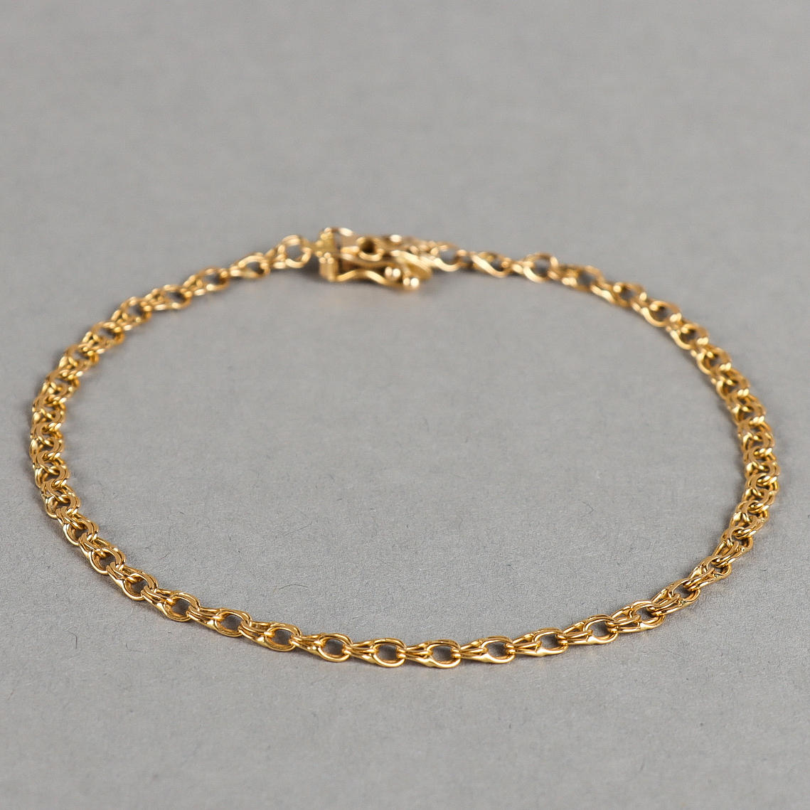 Una pulsera, Bismarck, oro de 18 quilates.