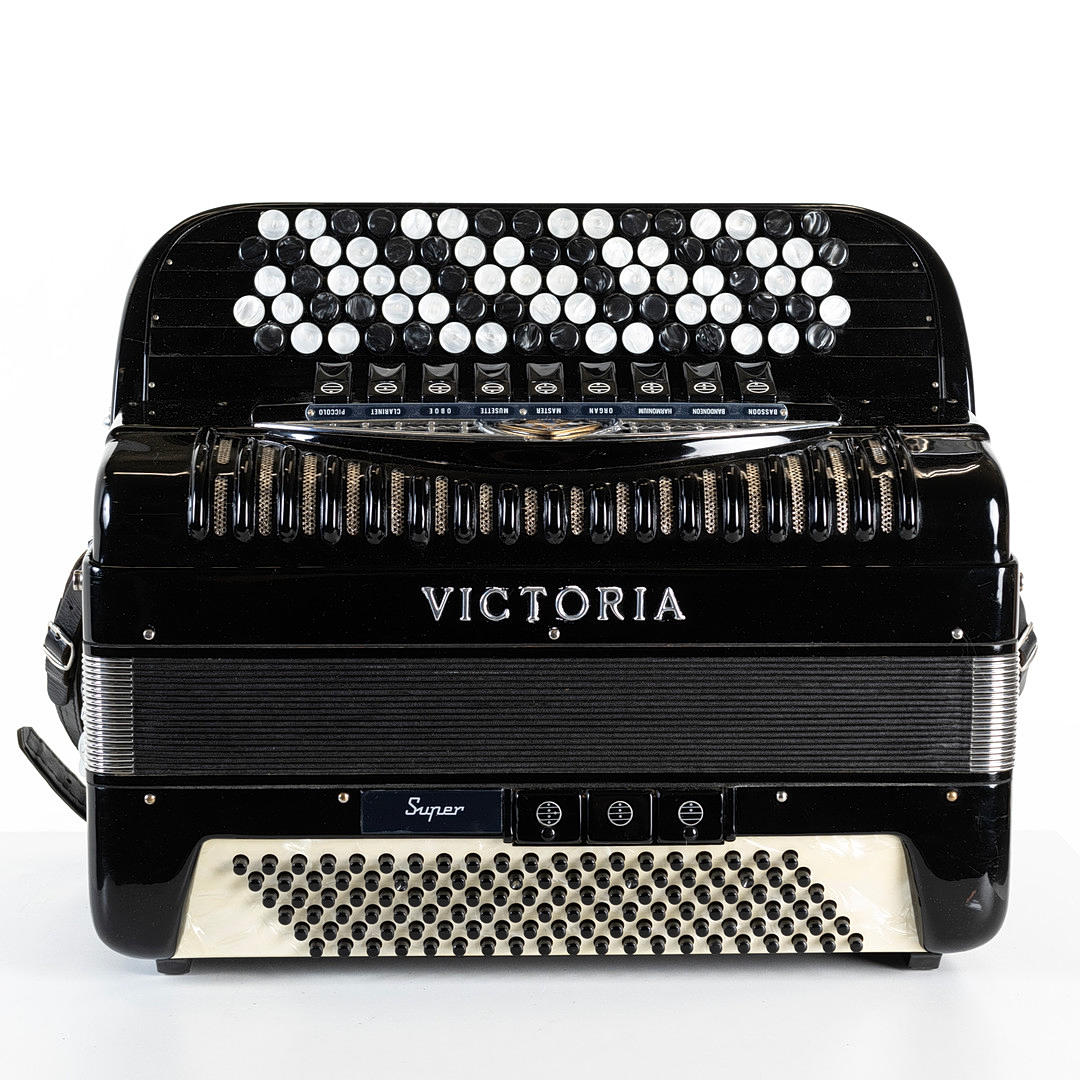 A 4-string accordion, “Super”, Victoria.