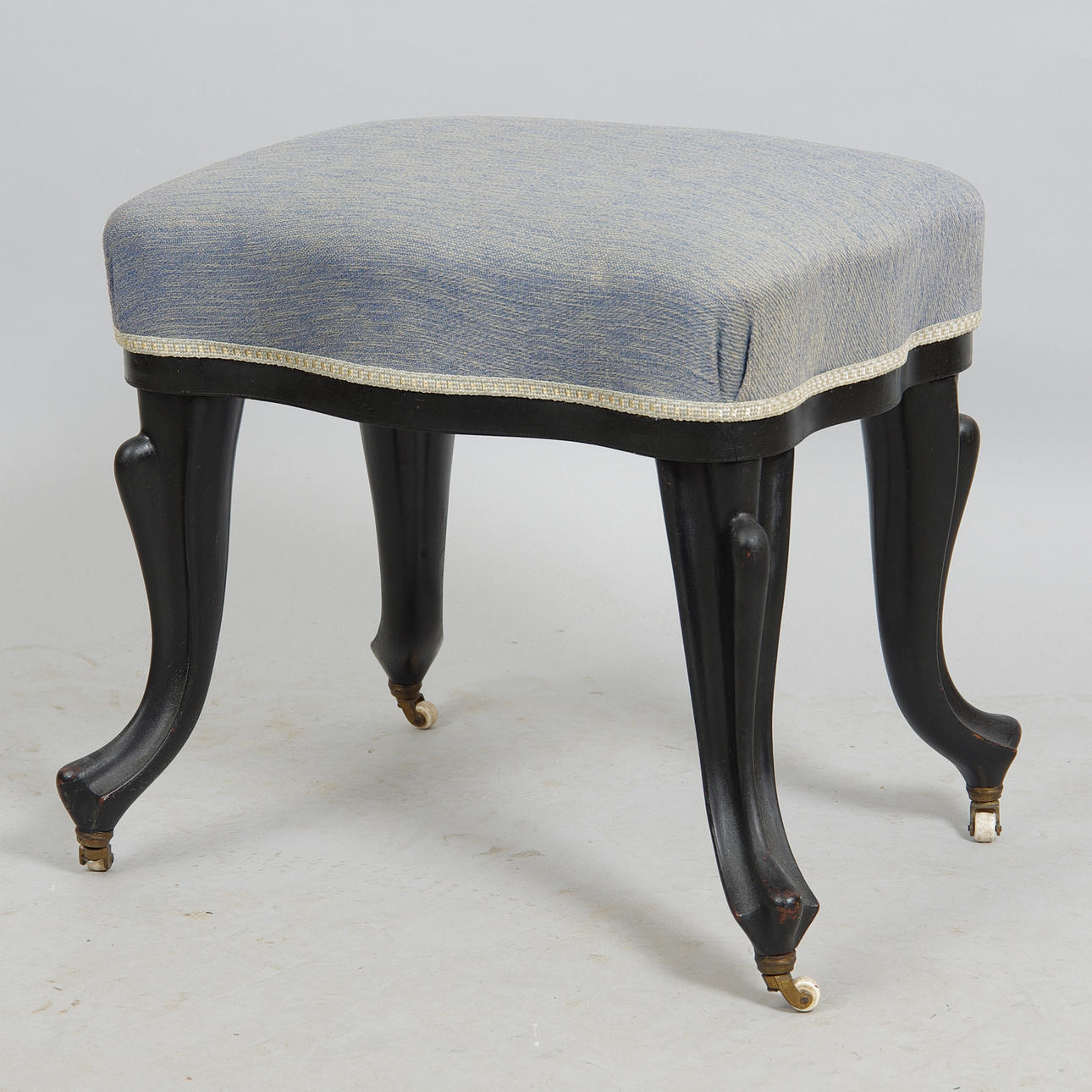 Stool, rococo style, early 20th century.