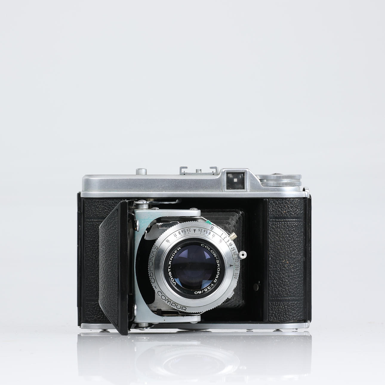 CAMERA, Voigtländer Perkeo II with accessories. Photo, Cameras