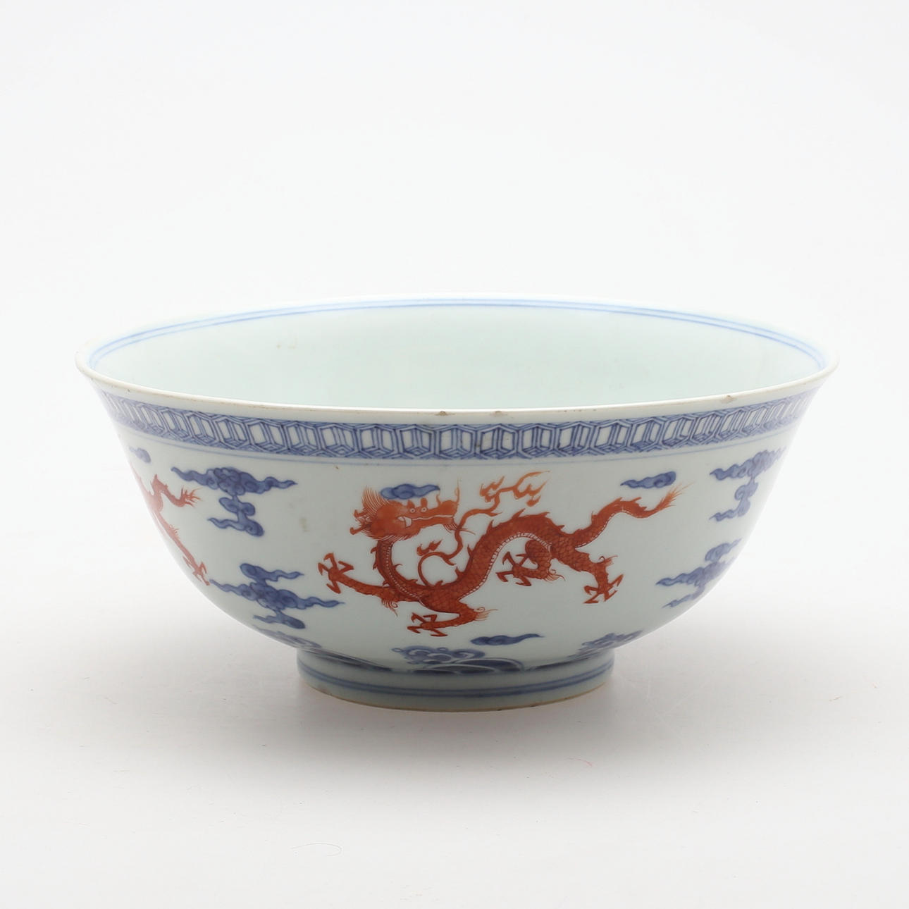 SKÅL, Kina, Qing dynastin med Xuandes sex karaktärers märke, porslin.