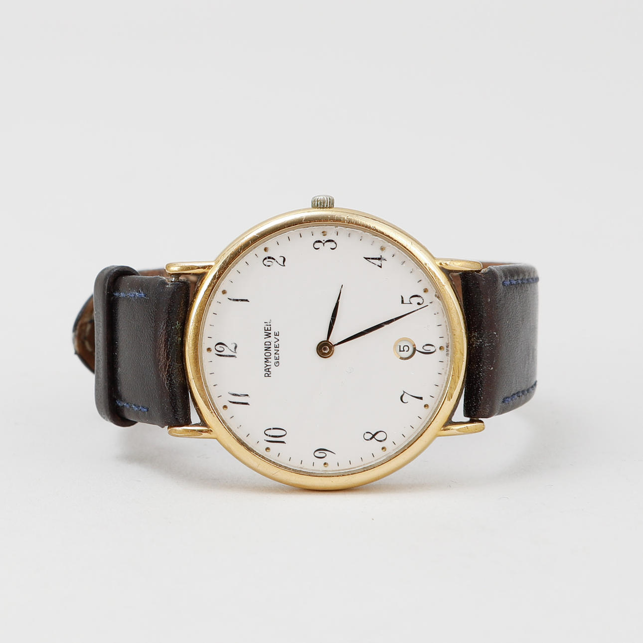 A Raymond Weil gold plated case wristwatch.