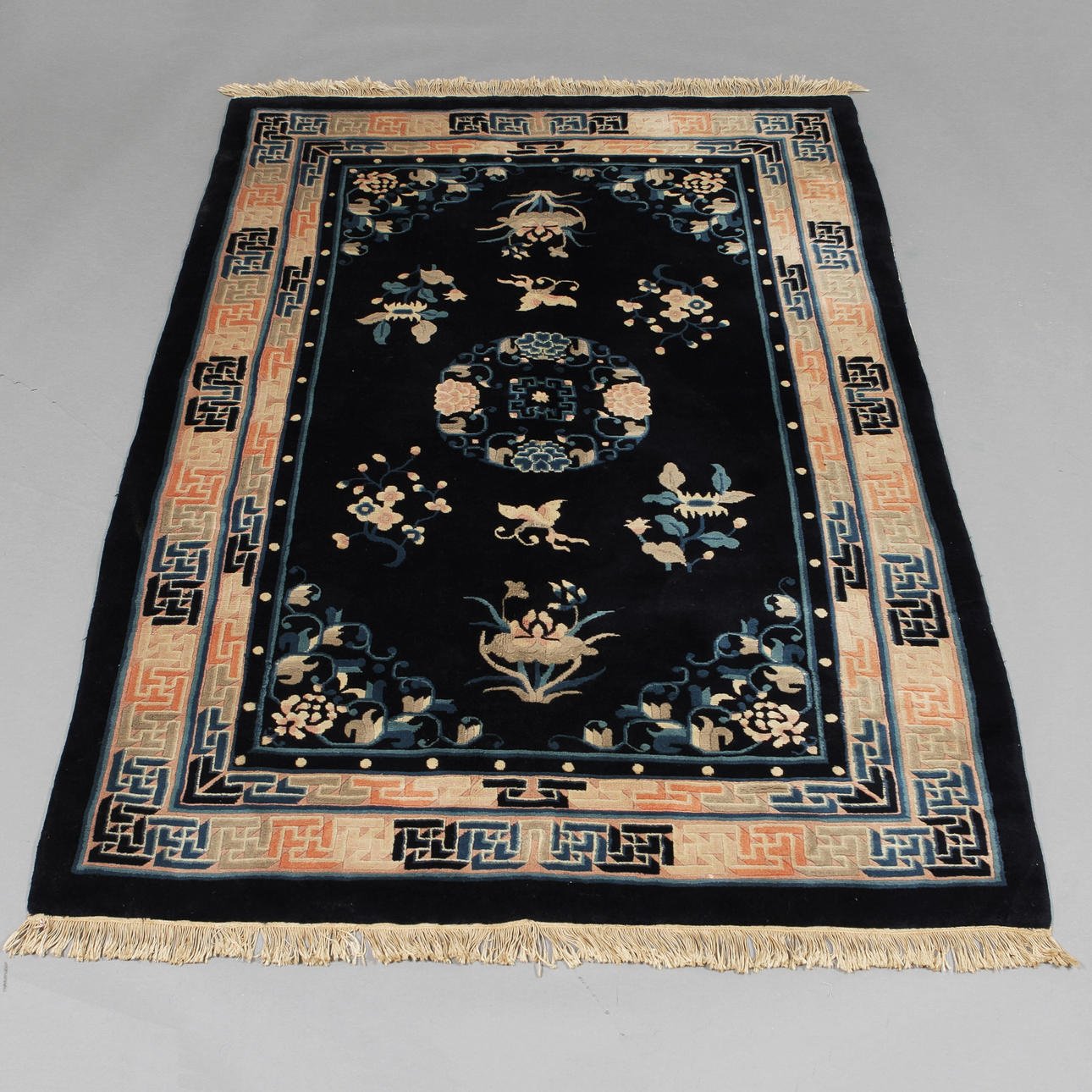 MATTA, Kina, 190 x 125.