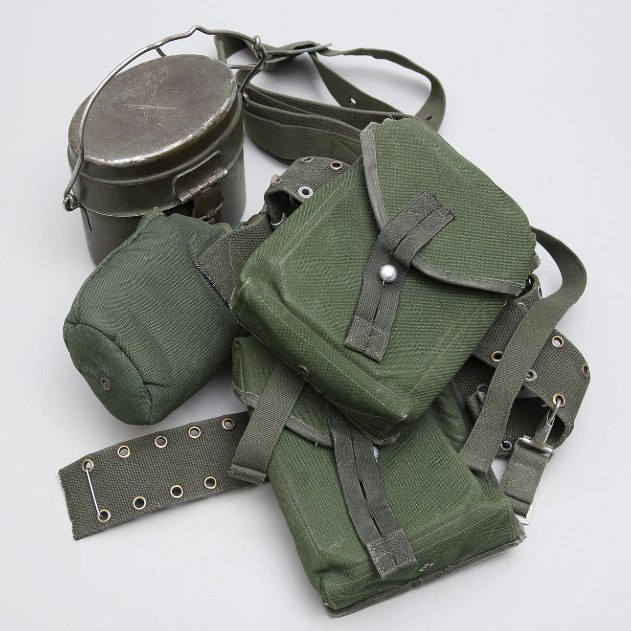 EQUIPO MILITAR, equipo de combate, década de 1980.